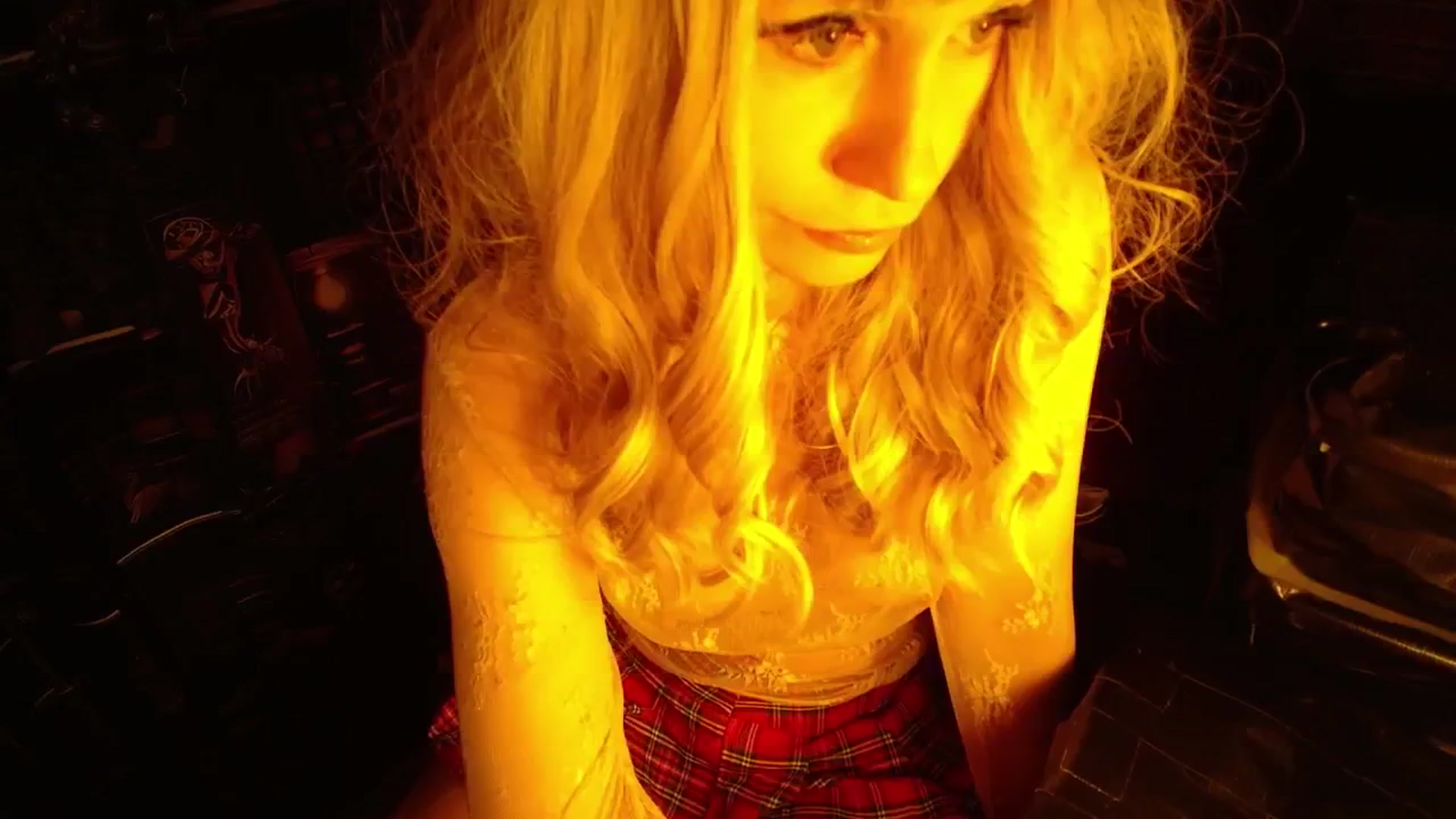 Gallery image thumbnail from H0NEY's myfreecams stream on, 12/20/2025, 05:40 image 11 of 20