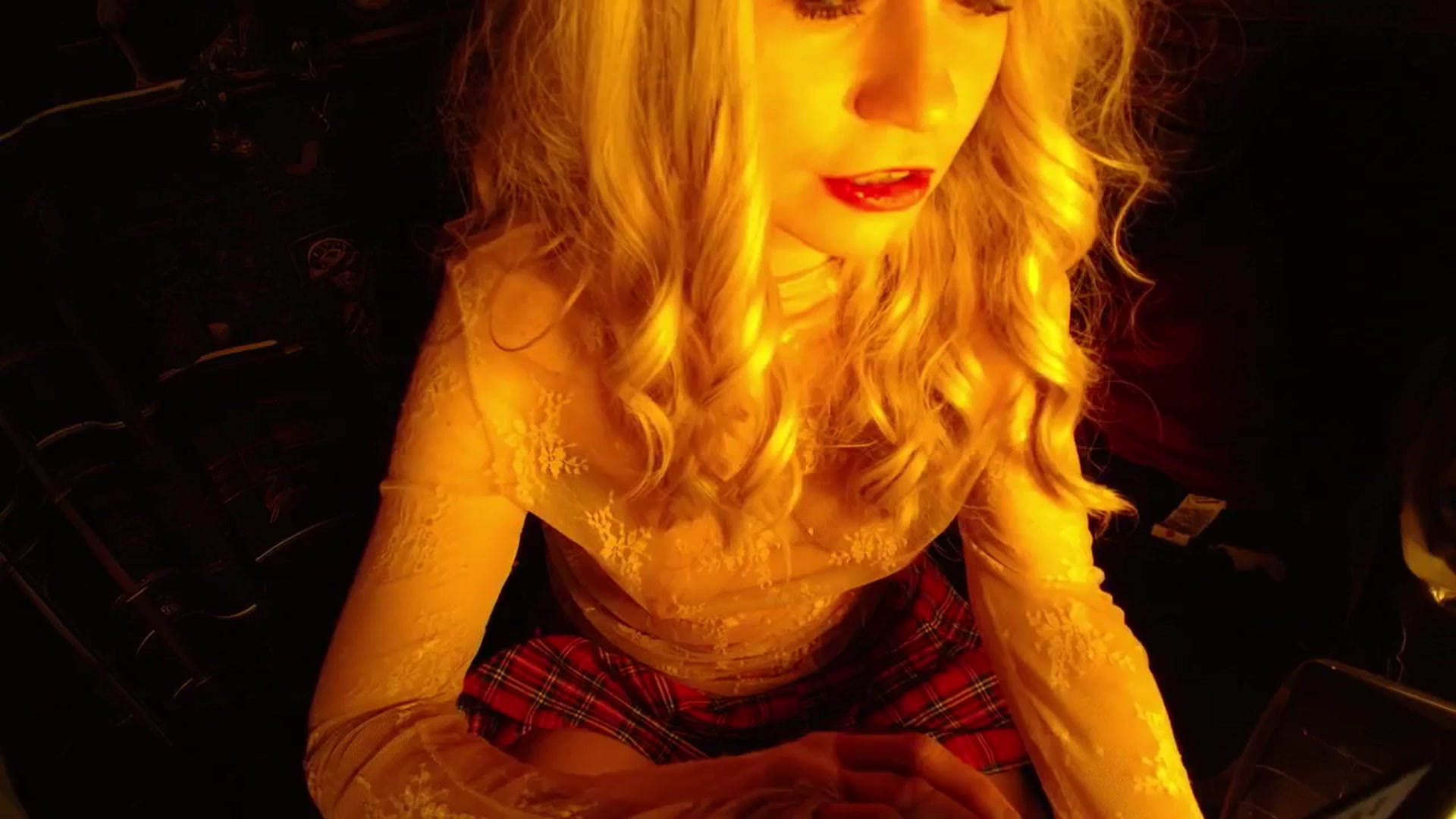 Gallery image thumbnail from H0NEY's myfreecams stream on, 12/20/2025, 07:47 image 17 of 20