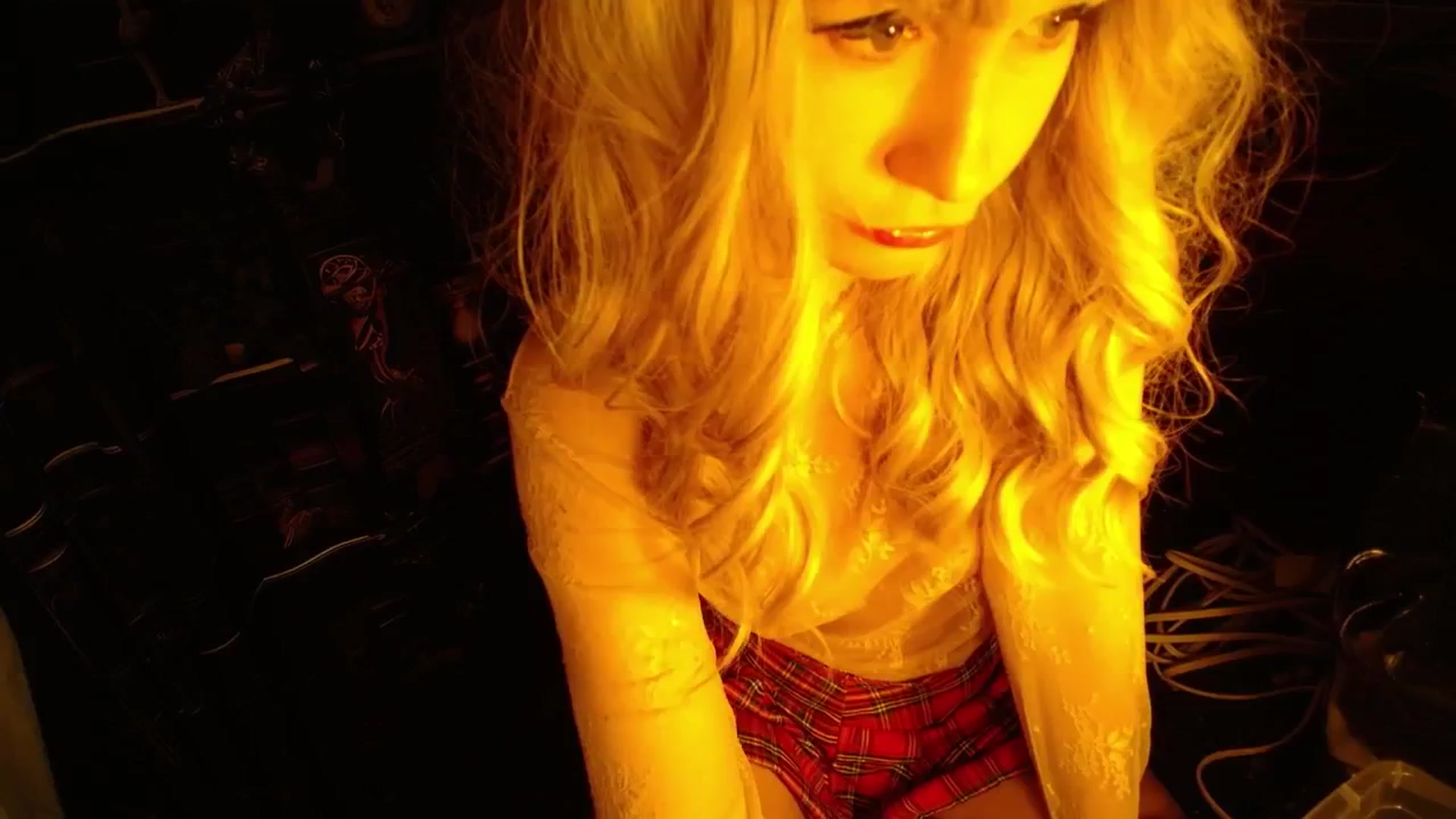 Gallery image thumbnail from H0NEY's myfreecams stream on, 01/02/2026, 02:00 image 20 of 20