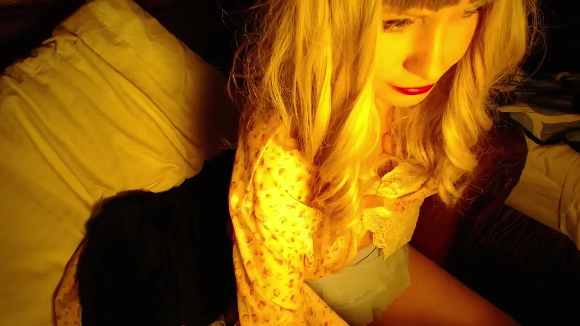 Gallery image thumbnail from H0NEY's myfreecams stream on, 03/08/2026, 11:54 image 15 of 20
