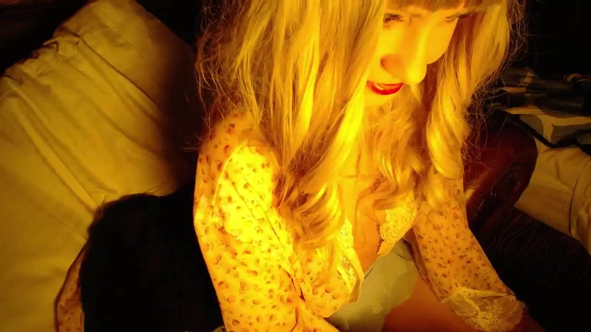 Gallery image thumbnail from H0NEY's myfreecams stream on, 03/08/2026, 11:54 image 17 of 20