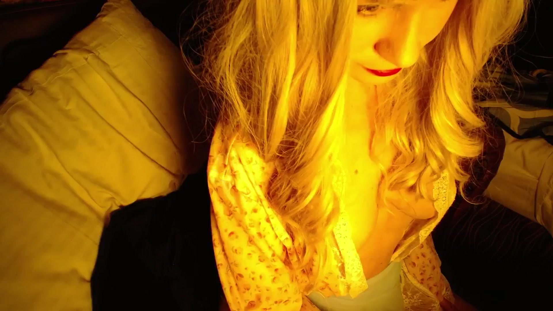 Gallery image thumbnail from H0NEY's myfreecams stream on, 03/08/2026, 14:06 image 7 of 20