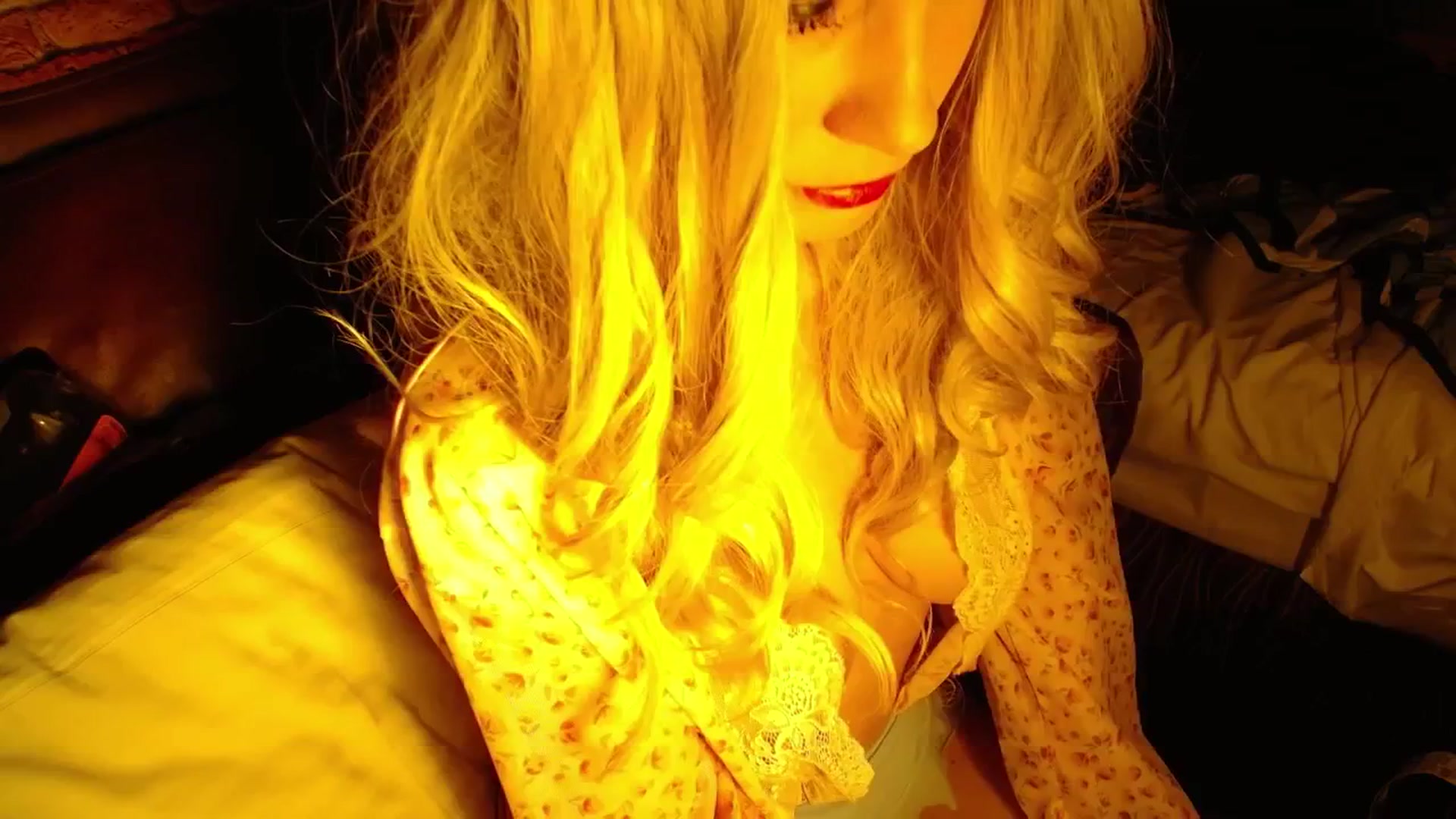Gallery image thumbnail from H0NEY's myfreecams stream on, 03/12/2026, 11:32 image 11 of 20