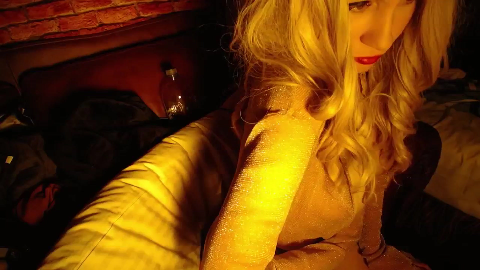Gallery image thumbnail from H0NEY's myfreecams stream on, 03/14/2026, 11:05 image 10 of 20
