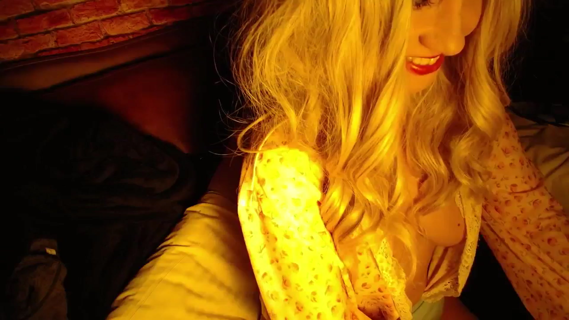 Gallery image thumbnail from H0NEY's myfreecams stream on, 03/15/2026, 13:00 image 16 of 20