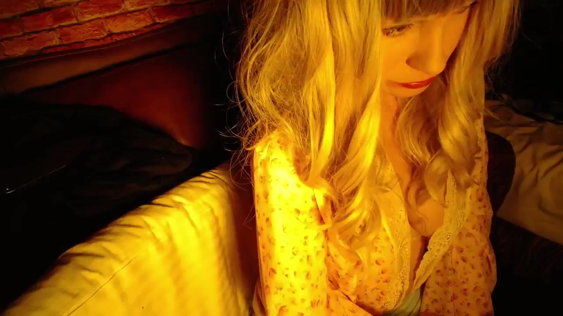 Gallery image thumbnail from H0NEY's myfreecams stream on, 03/15/2026, 13:34 image 17 of 20