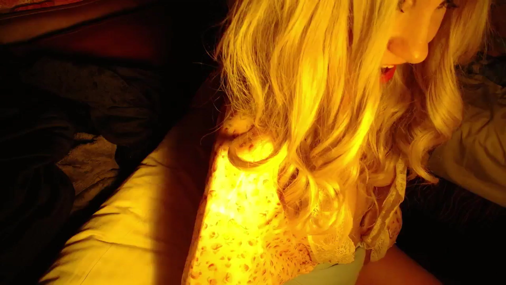 Gallery image thumbnail from H0NEY's myfreecams stream on, 03/16/2026, 13:04 image 18 of 20