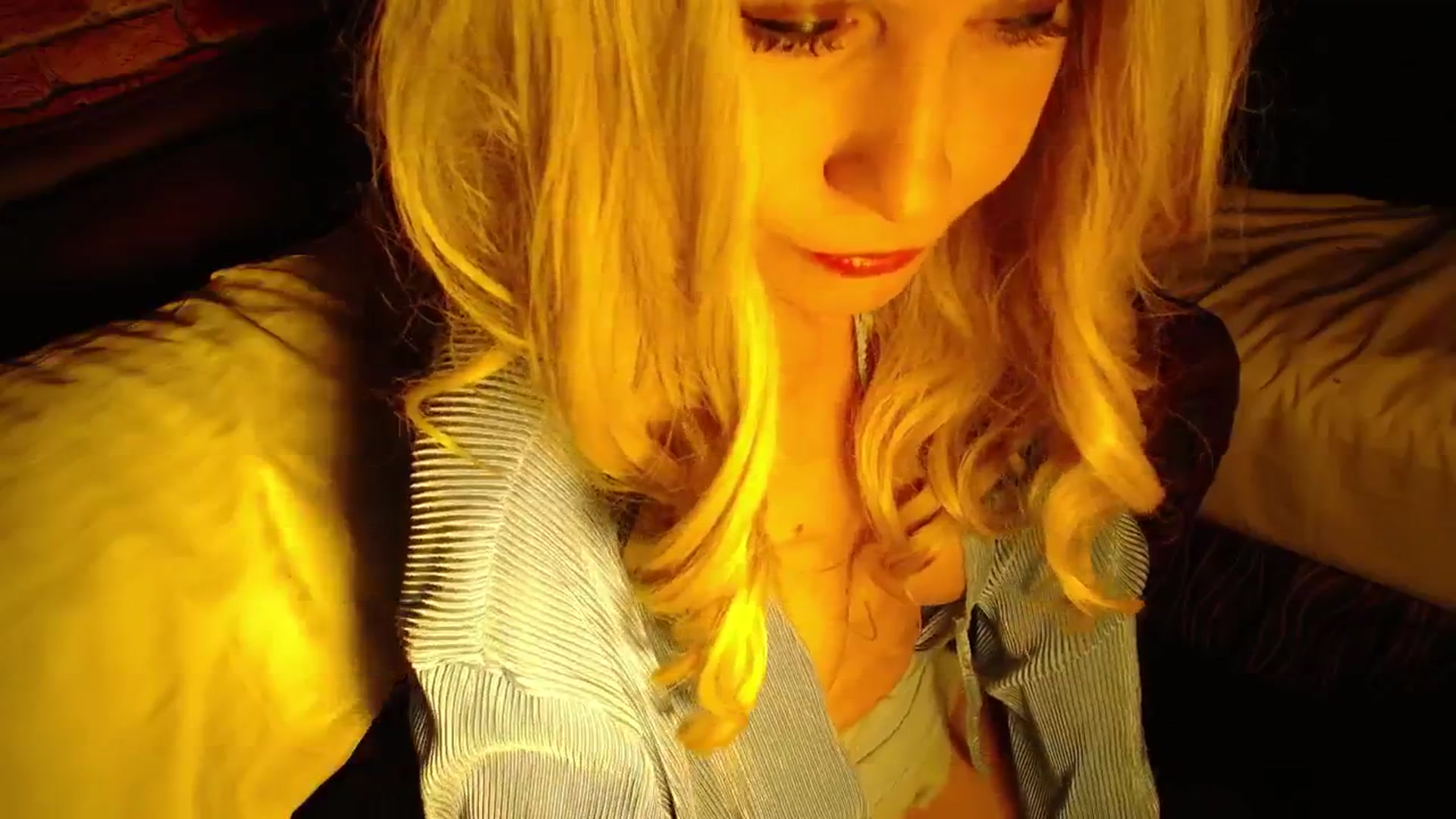 Gallery image thumbnail from H0NEY's myfreecams stream on, 03/23/2026, 13:25 image 17 of 20