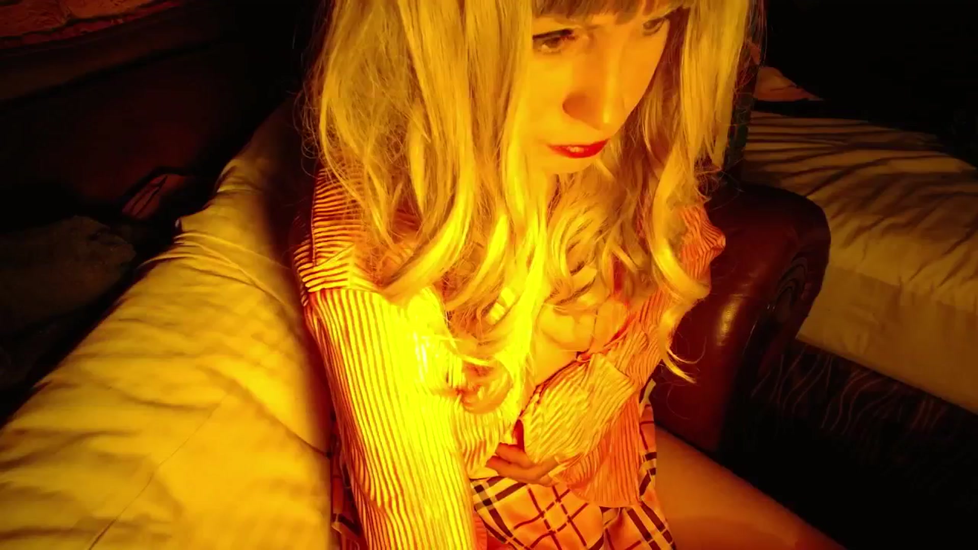 Gallery image thumbnail from H0NEY's myfreecams stream on, 03/29/2026, 13:30 image 12 of 20