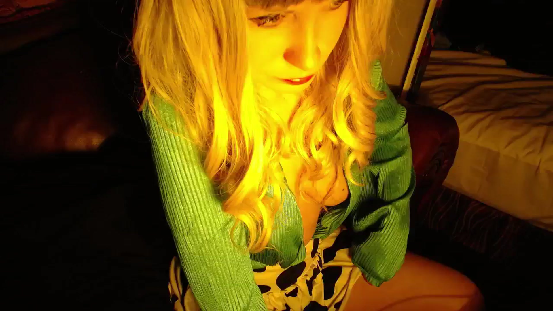 Gallery image thumbnail from H0NEY's myfreecams stream on, 04/04/2026, 13:38 image 19 of 20