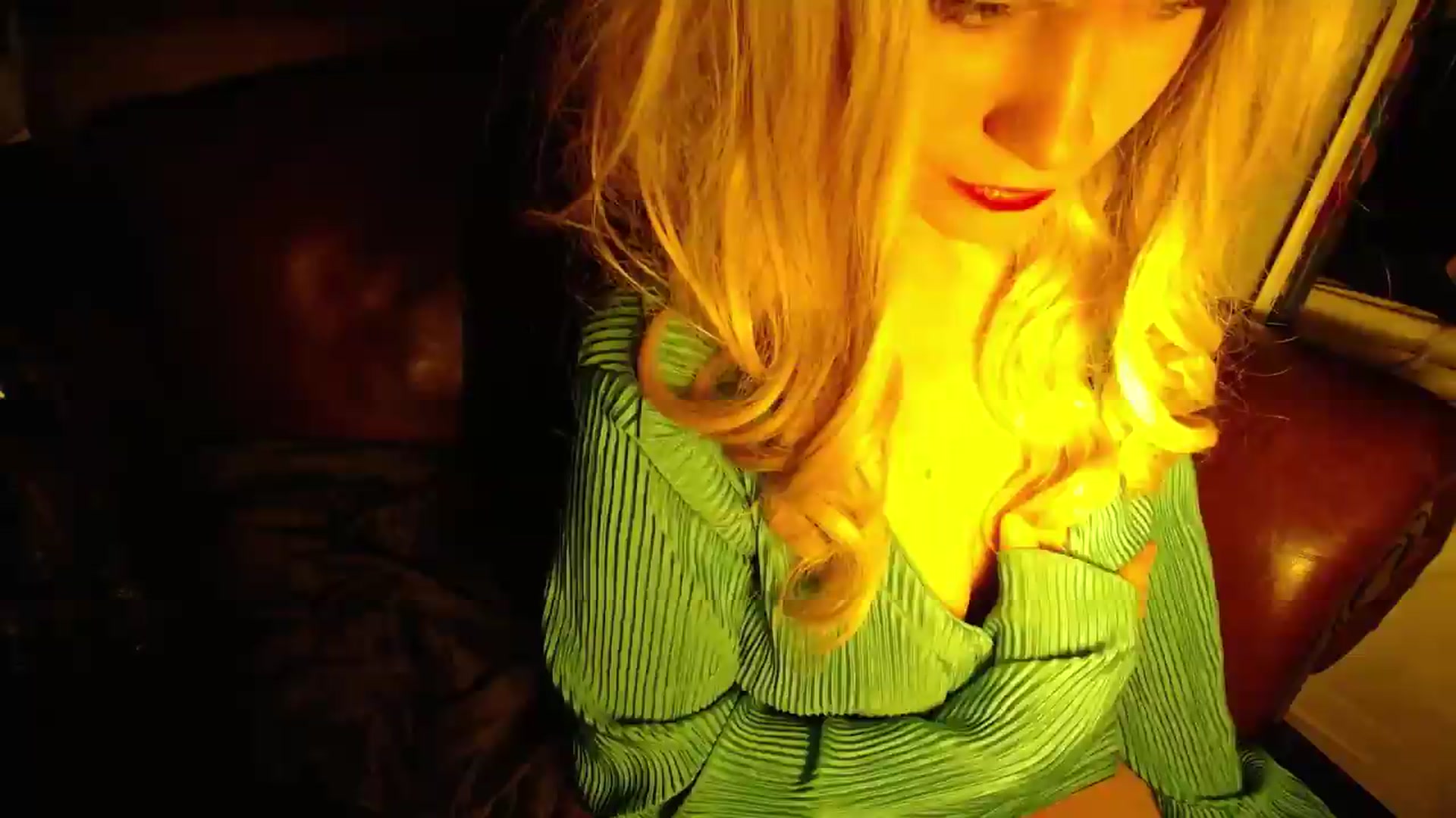 Gallery image thumbnail from H0NEY's myfreecams stream on, 05/03/2026, 12:19 image 7 of 20