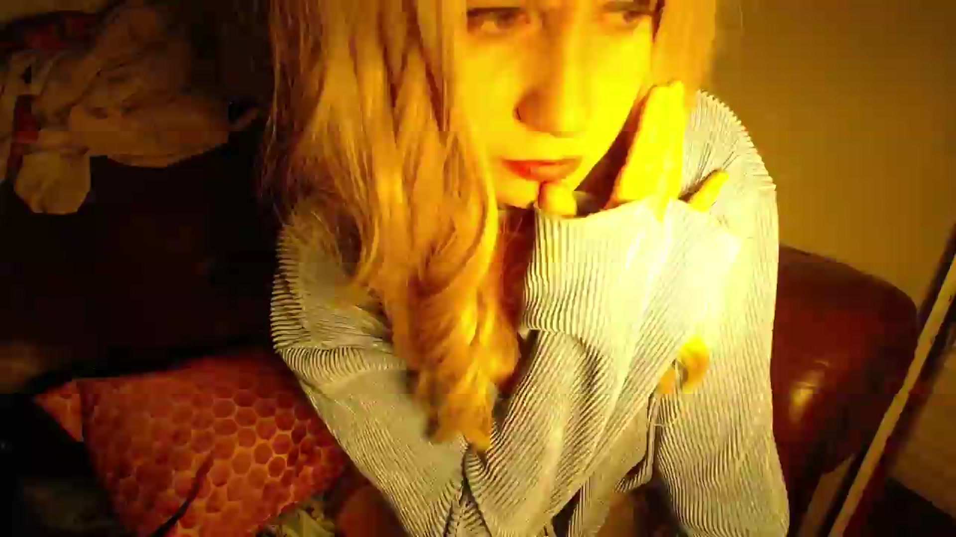 Gallery image thumbnail from H0NEY's myfreecams stream on, 06/16/2026, 08:47 image 8 of 20