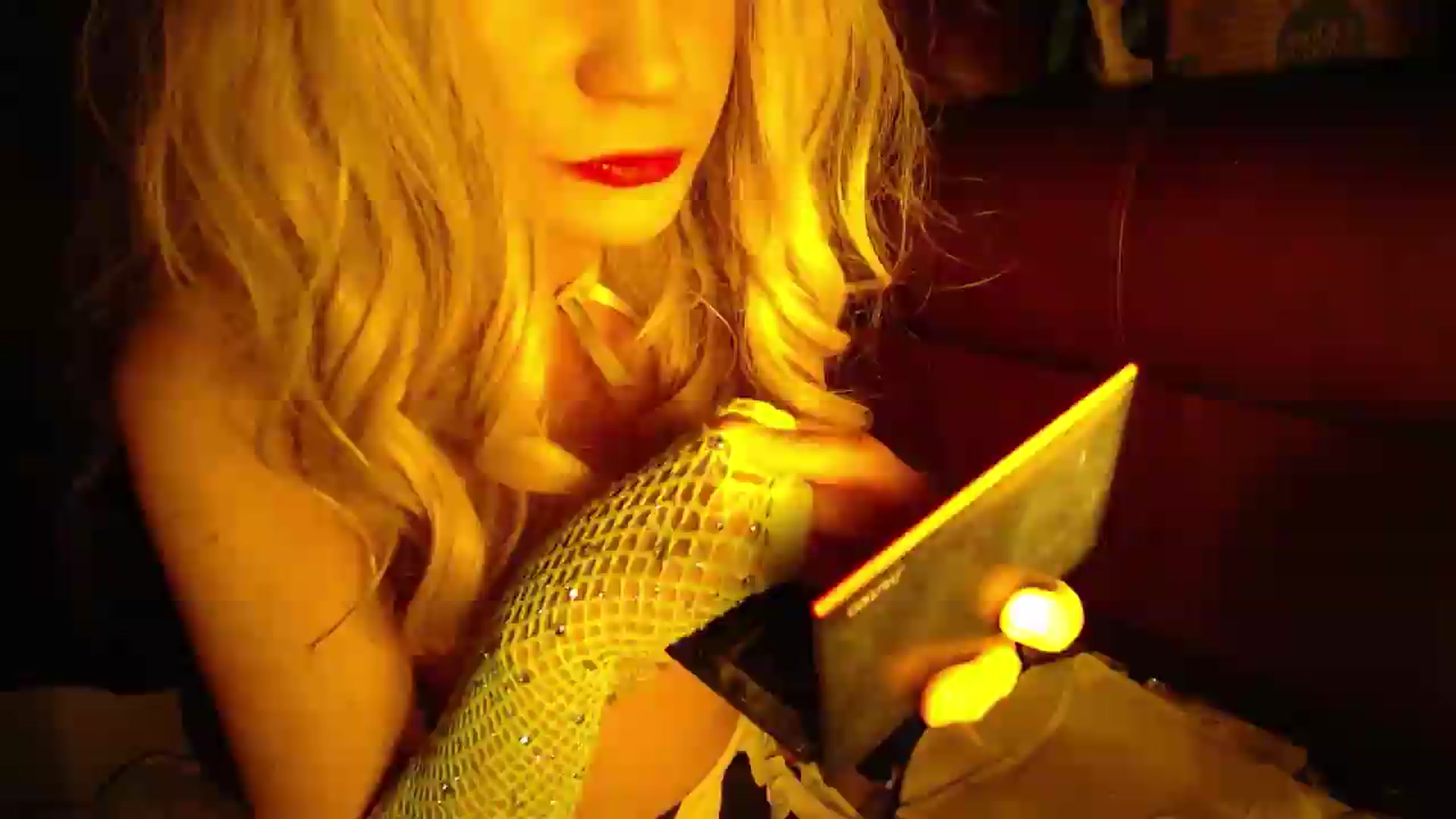 Gallery image thumbnail from H0NEY's myfreecams stream on, 09/02/2026, 12:19 image 15 of 20