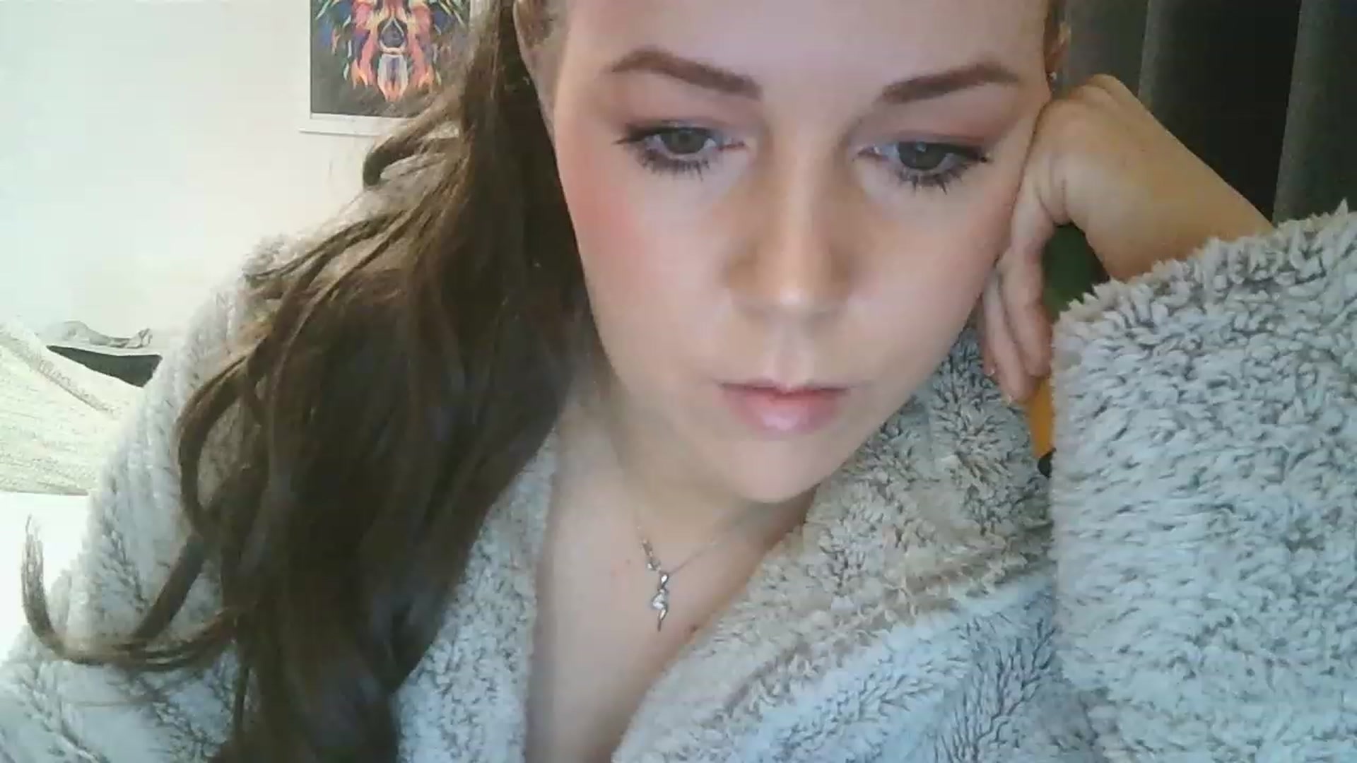 Gallery image thumbnail from H3HHH's myfreecams stream on, 01/30/2023, 19:37 image 10 of 20