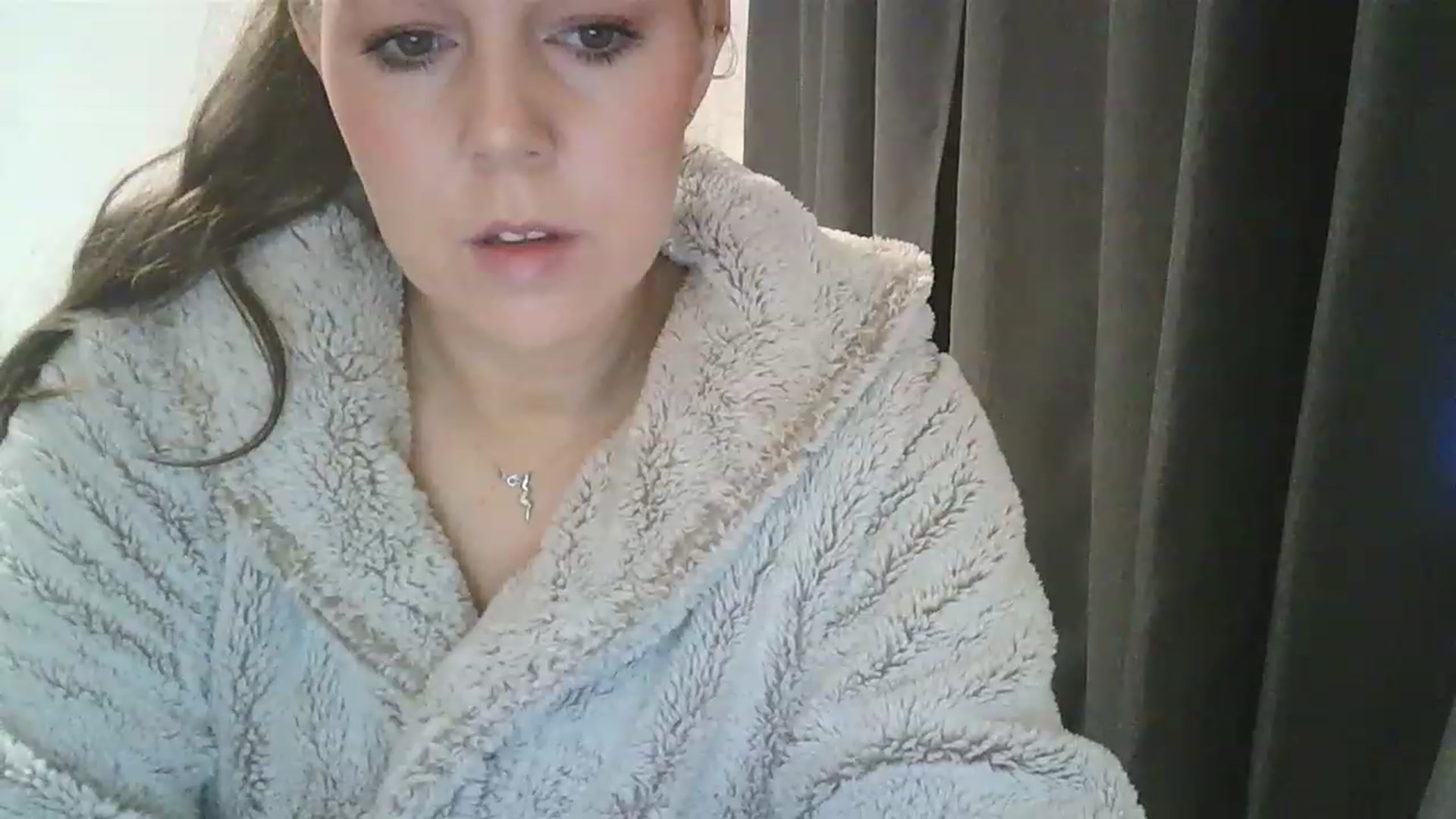 Gallery image thumbnail from H3HHH's myfreecams stream on, 01/30/2023, 19:37 image 7 of 20