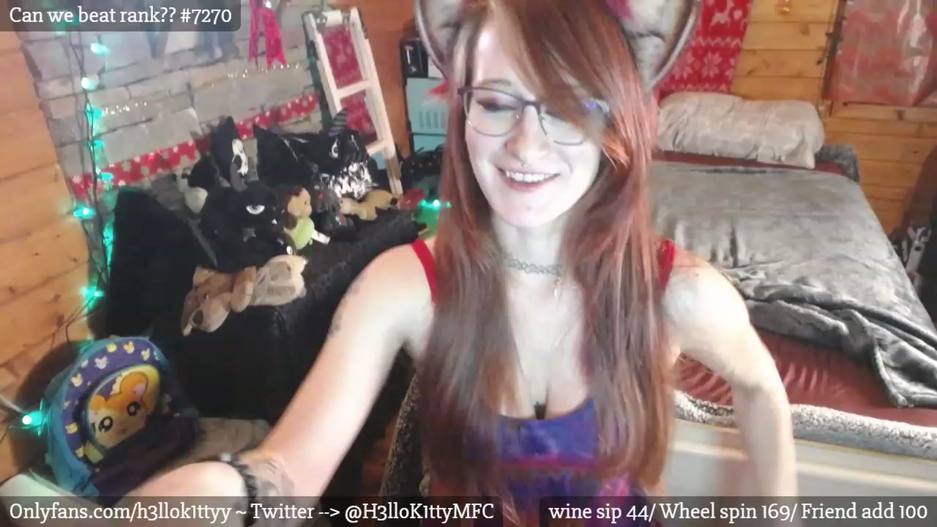 Gallery image thumbnail from H3llok1tty's myfreecams stream on, 12/08/2022, 06:34 image 9 of 20