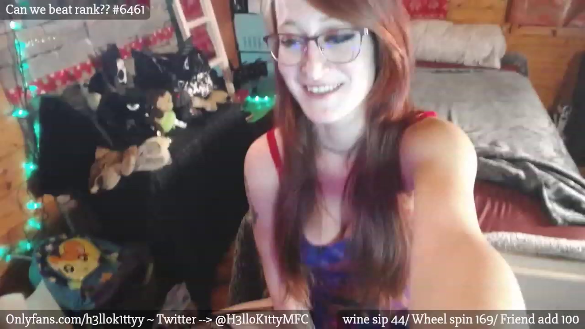 Gallery image thumbnail from H3llok1tty's myfreecams stream on, 12/08/2022, 06:34 image 20 of 20