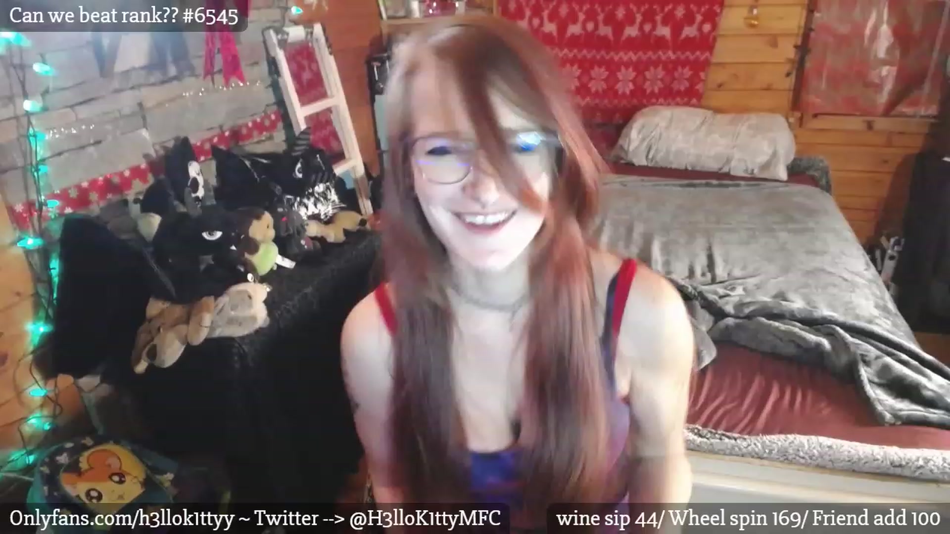 Gallery image thumbnail from H3llok1tty's myfreecams stream on, 12/08/2022, 06:34 image 15 of 20
