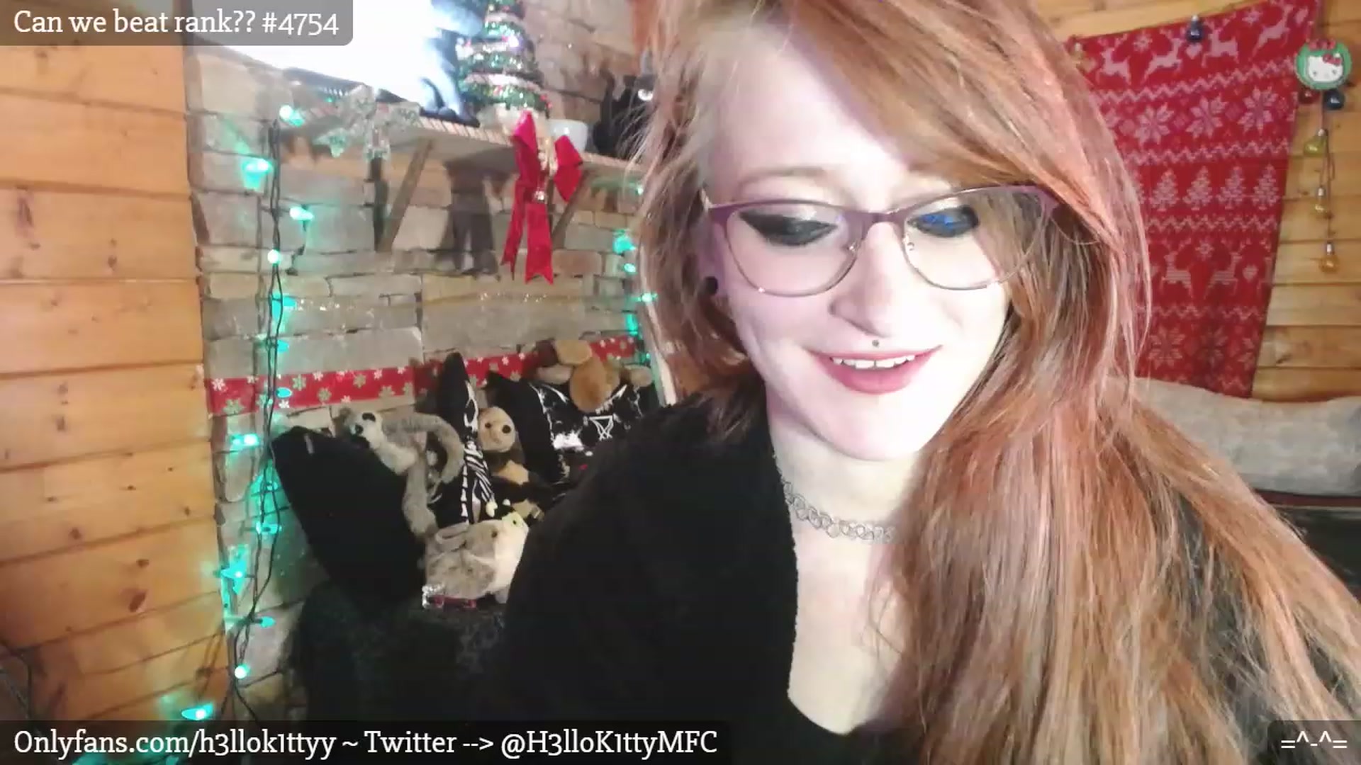 Gallery image thumbnail from H3llok1tty's myfreecams stream on, 12/10/2022, 10:58 image 2 of 20