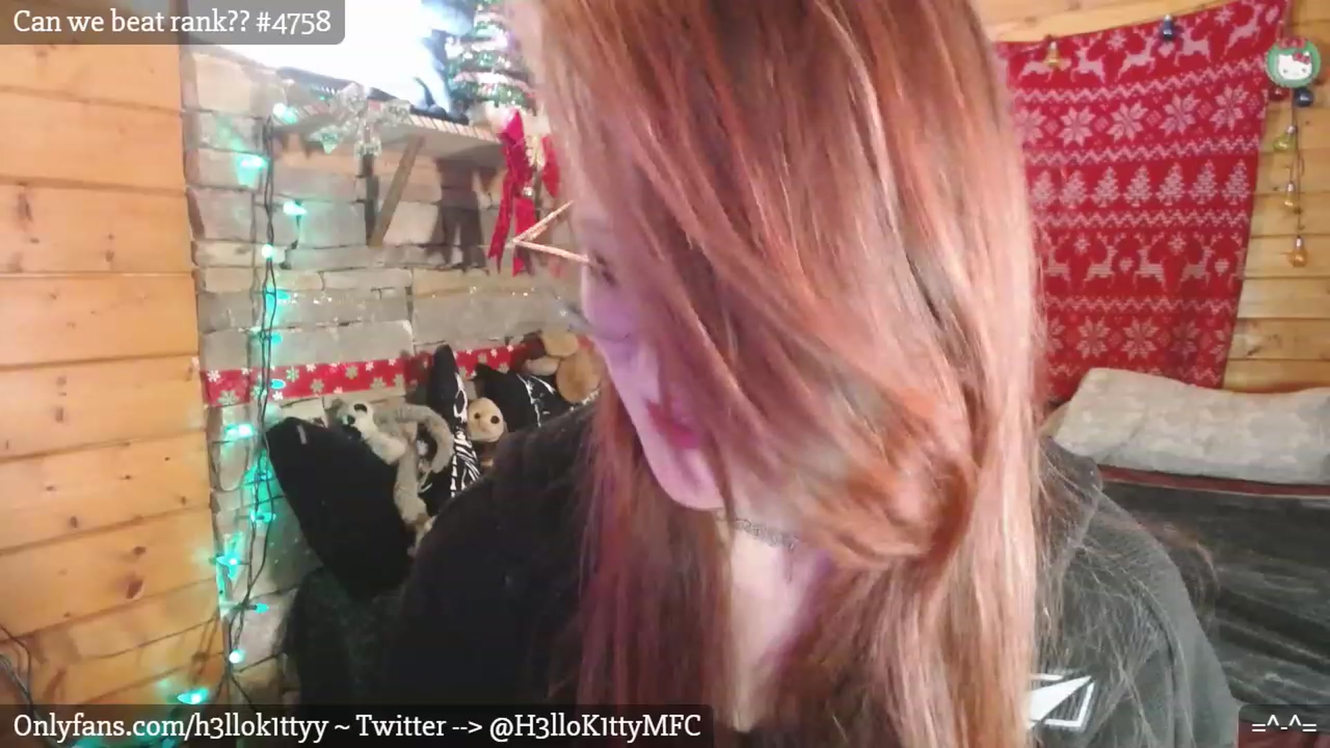 Gallery image thumbnail from H3llok1tty's myfreecams stream on, 12/10/2022, 10:58 image 7 of 20