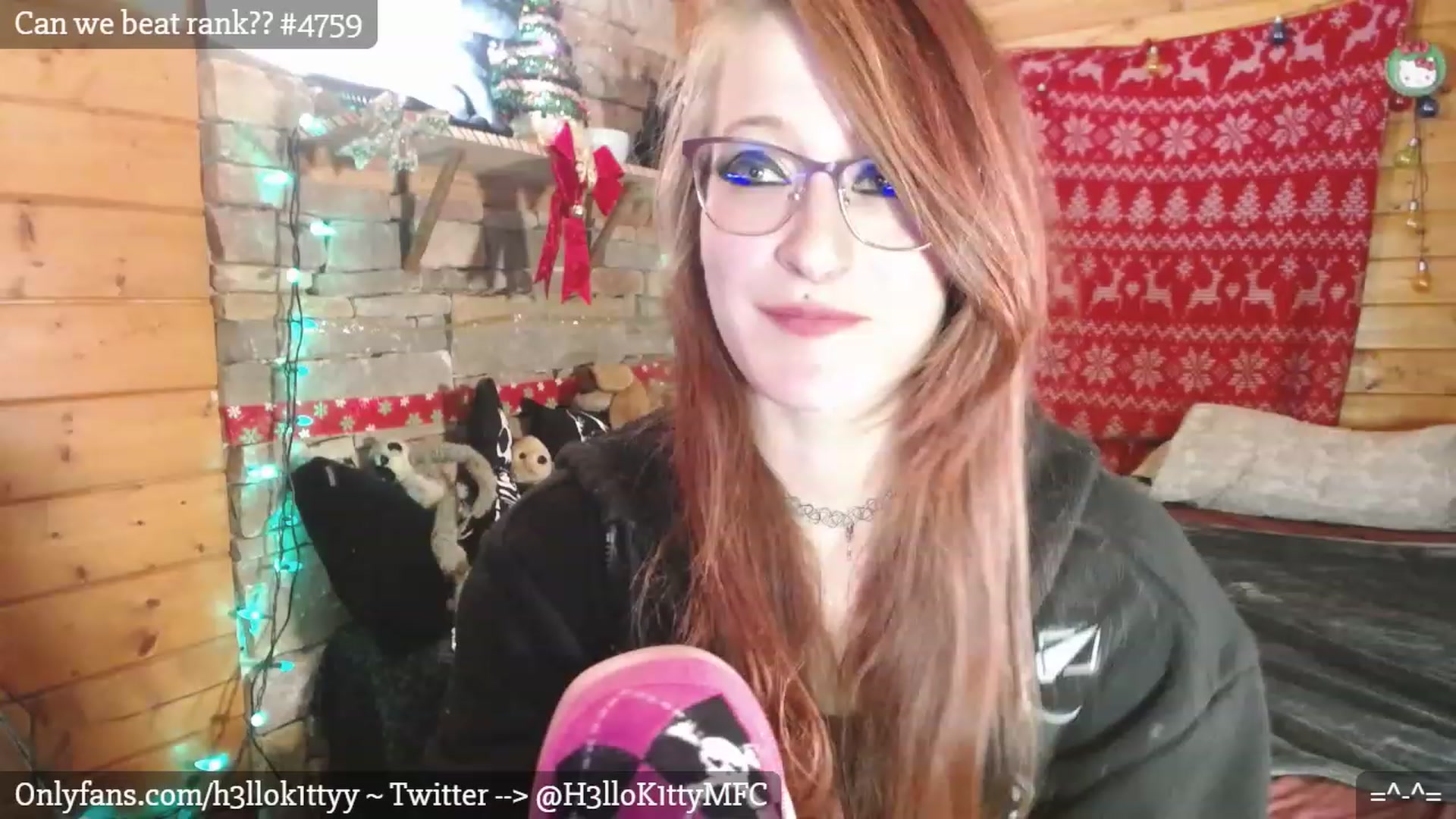 Gallery image thumbnail from H3llok1tty's myfreecams stream on, 12/10/2022, 10:58 image 9 of 20
