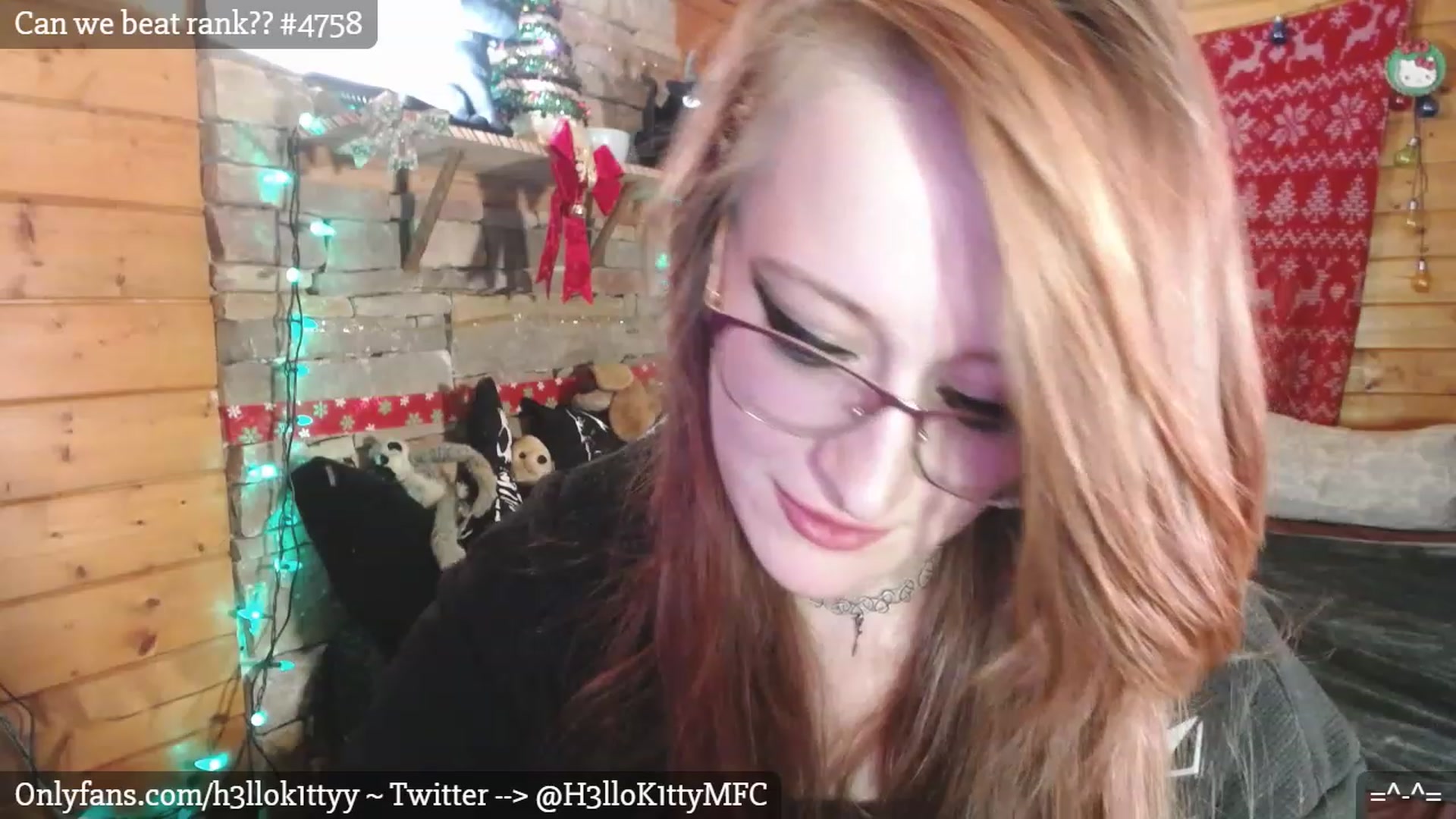Gallery image thumbnail from H3llok1tty's myfreecams stream on, 12/10/2022, 10:58 image 6 of 20