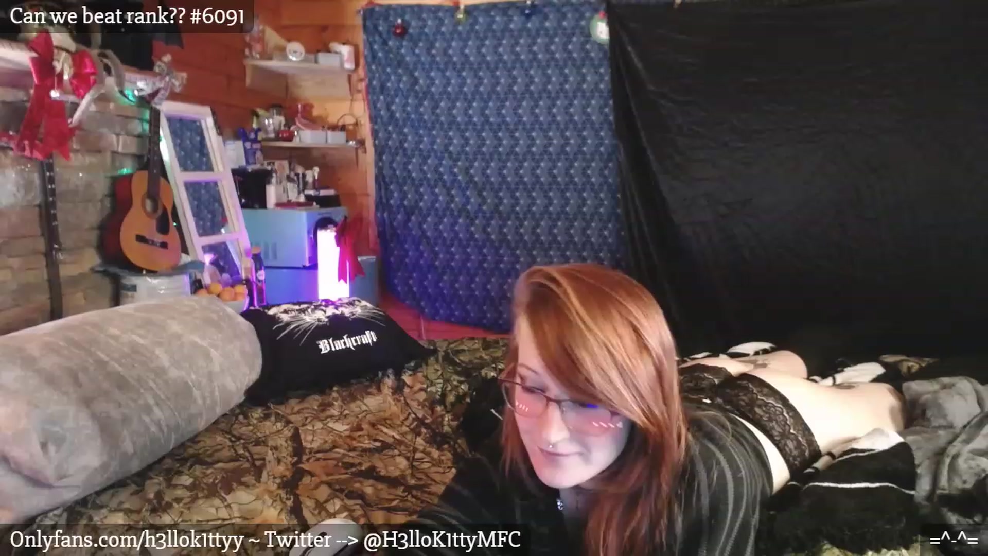 Gallery image thumbnail from H3llok1tty's myfreecams stream on, 12/22/2022, 12:11 image 7 of 20