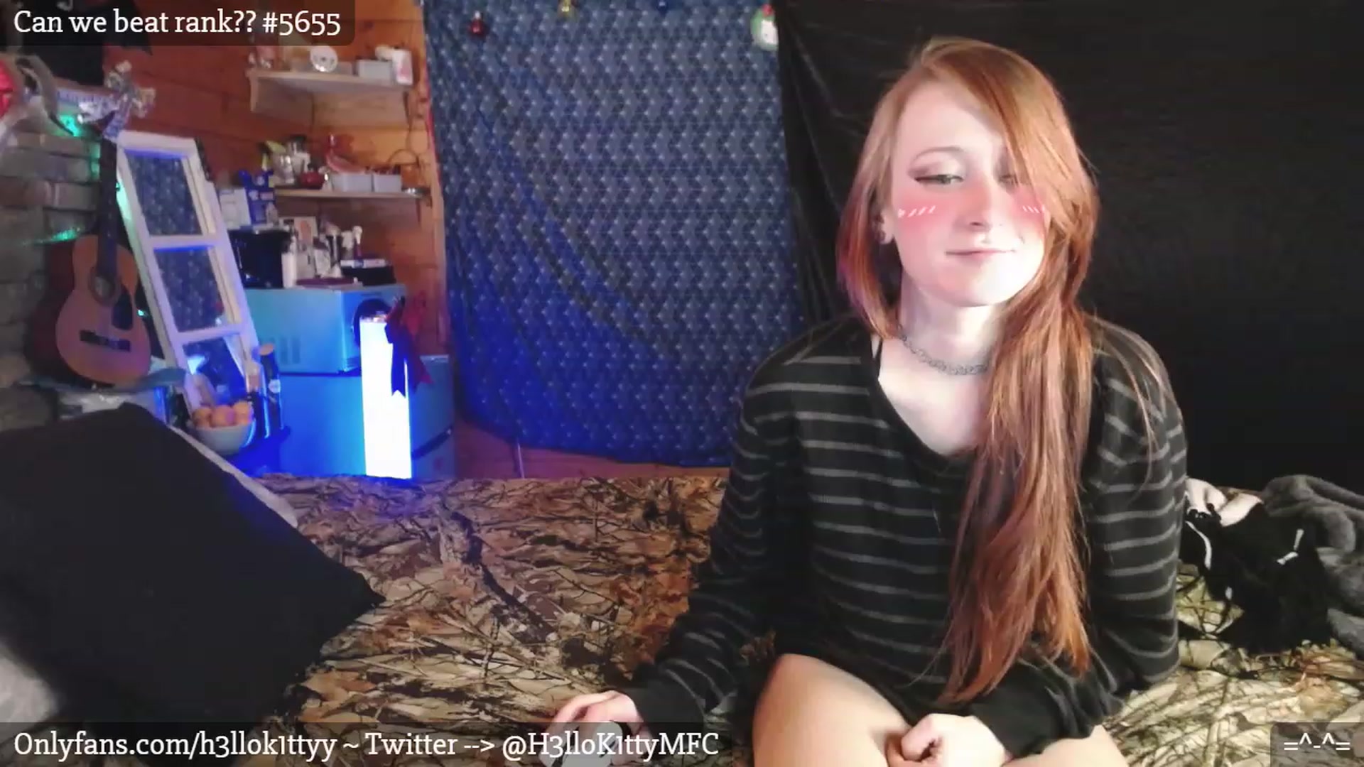 Gallery image thumbnail from H3llok1tty's myfreecams stream on, 12/22/2022, 12:29 image 19 of 20