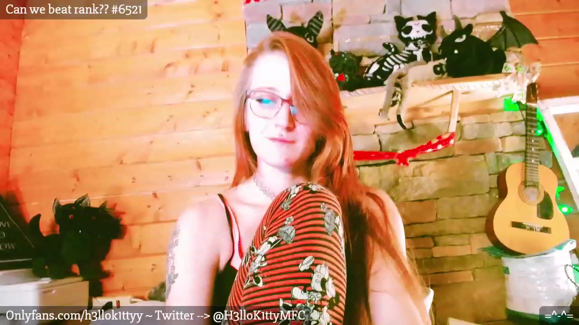 Gallery image thumbnail from H3llok1tty's myfreecams stream on, 12/28/2022, 05:58 image 1 of 20