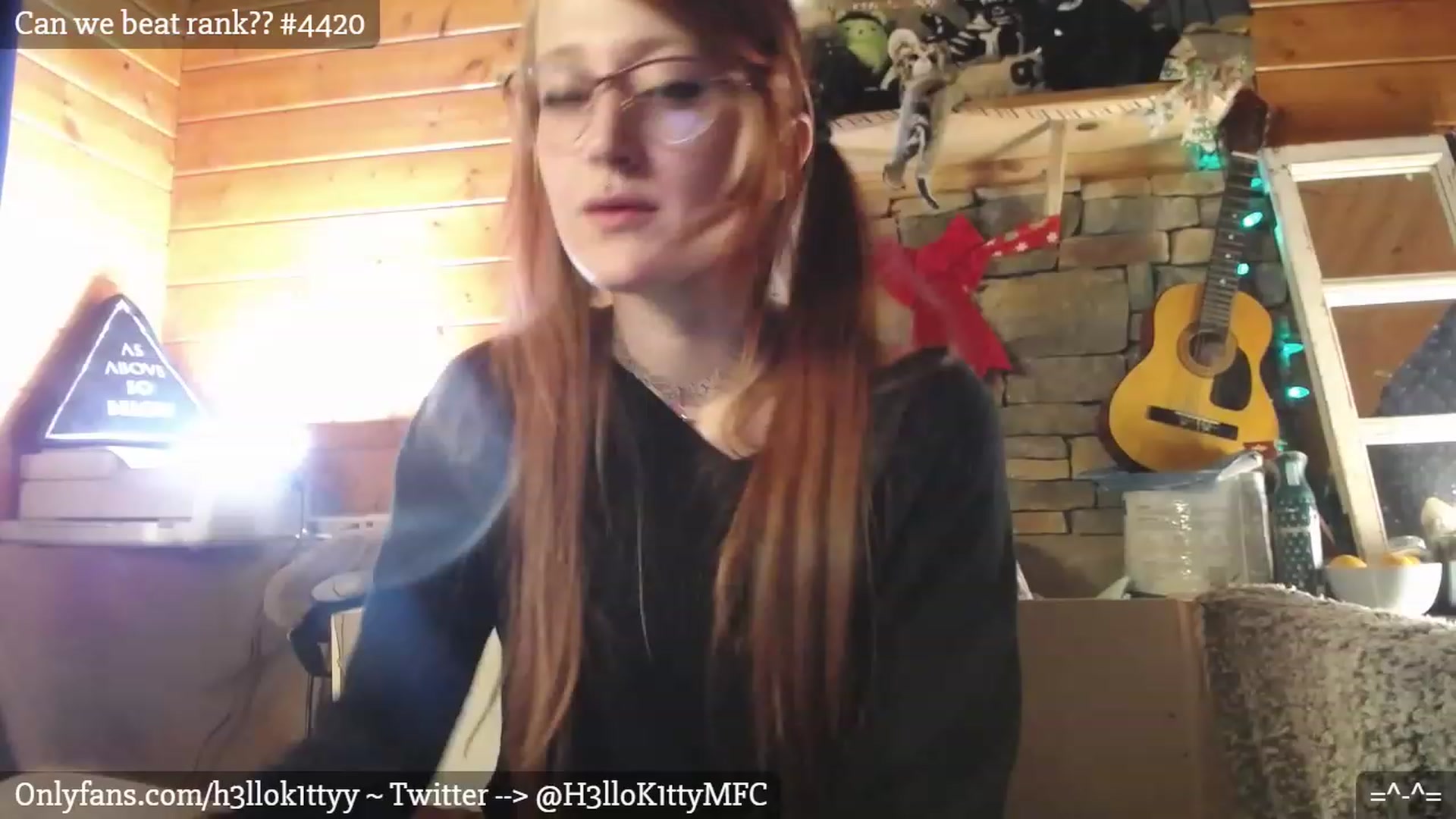 Gallery image thumbnail from H3llok1tty's myfreecams stream on, 12/29/2022, 11:39 image 1 of 20