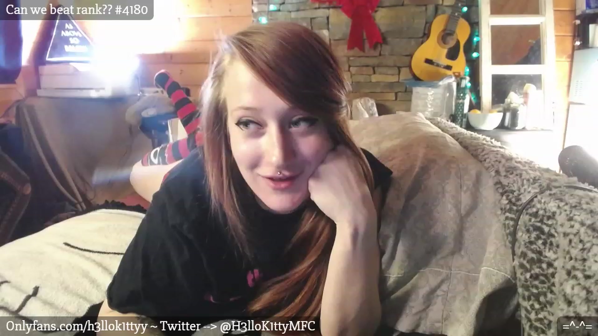 Gallery image thumbnail from H3llok1tty's myfreecams stream on, 12/29/2022, 11:39 image 18 of 20