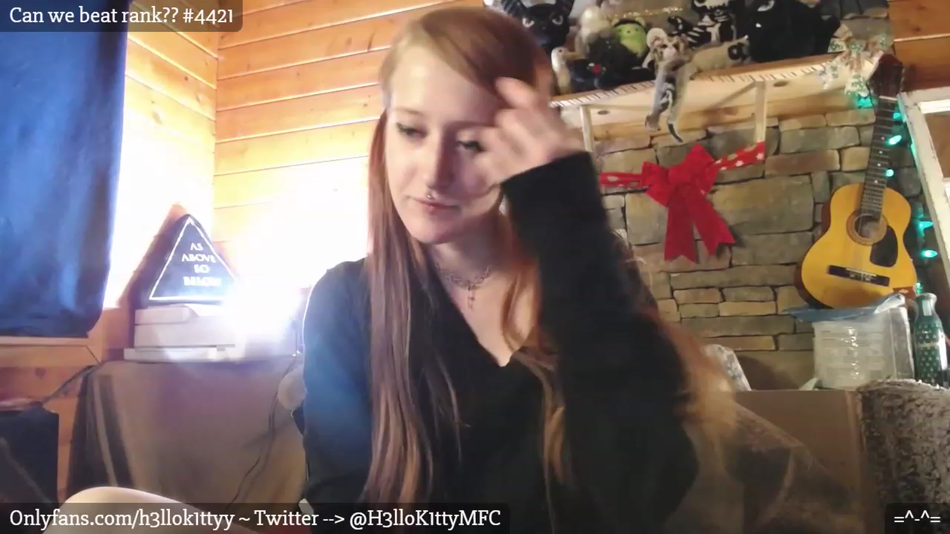 Gallery image thumbnail from H3llok1tty's myfreecams stream on, 12/29/2022, 11:39 image 3 of 20