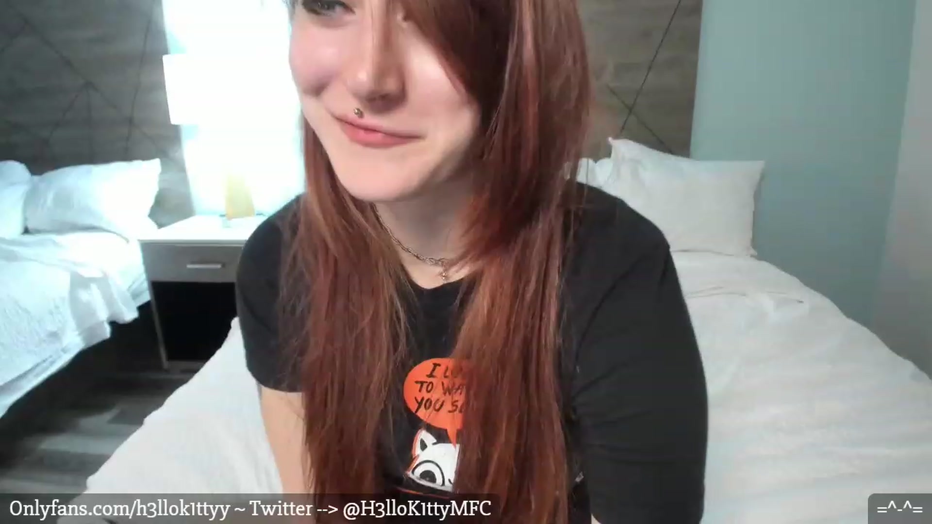 Gallery image thumbnail from H3llok1tty's myfreecams stream on, 01/28/2023, 07:37 image 4 of 20