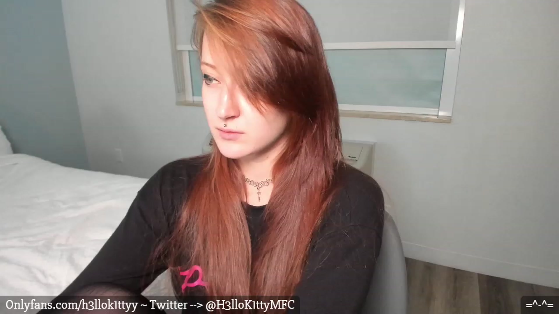 Gallery image thumbnail from H3llok1tty's myfreecams stream on, 01/29/2023, 04:41 image 20 of 20