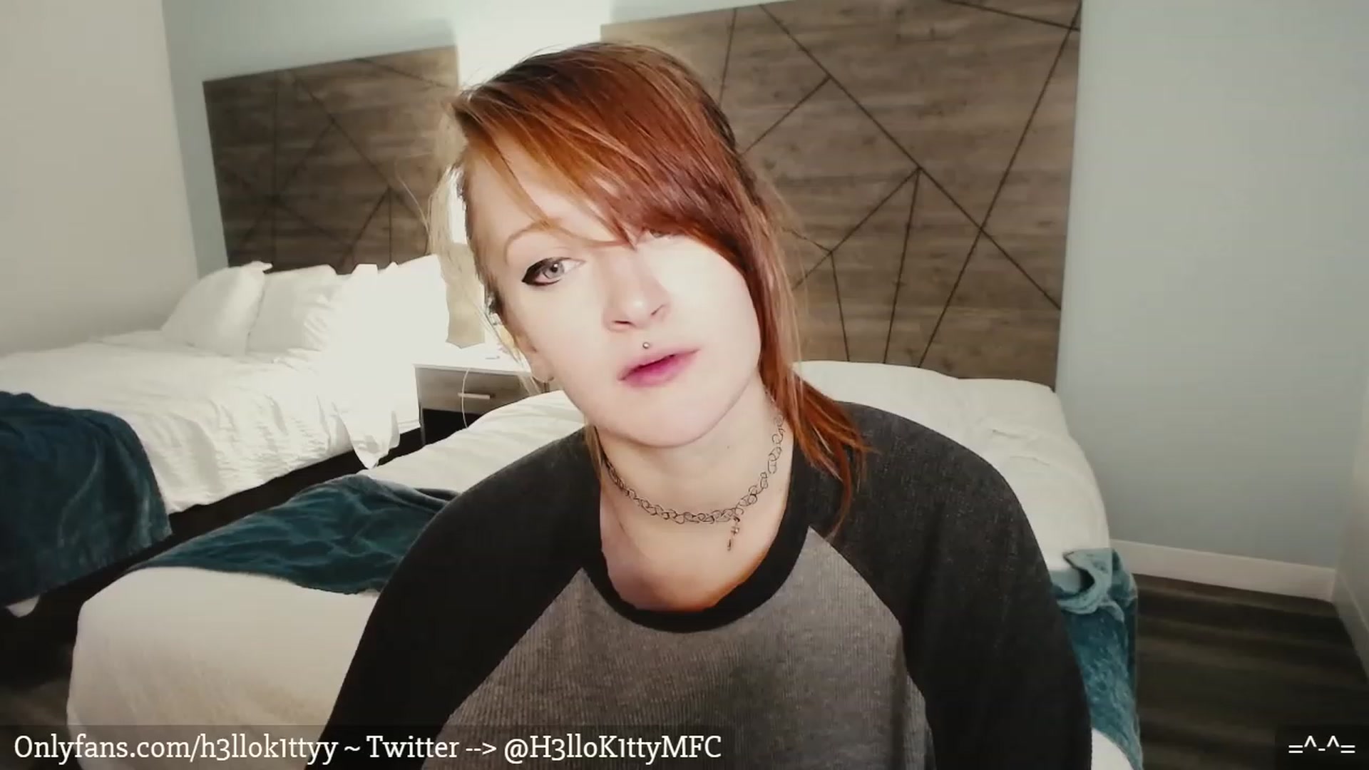 Gallery image thumbnail from H3llok1tty's myfreecams stream on, 02/08/2023, 07:52 image 4 of 20