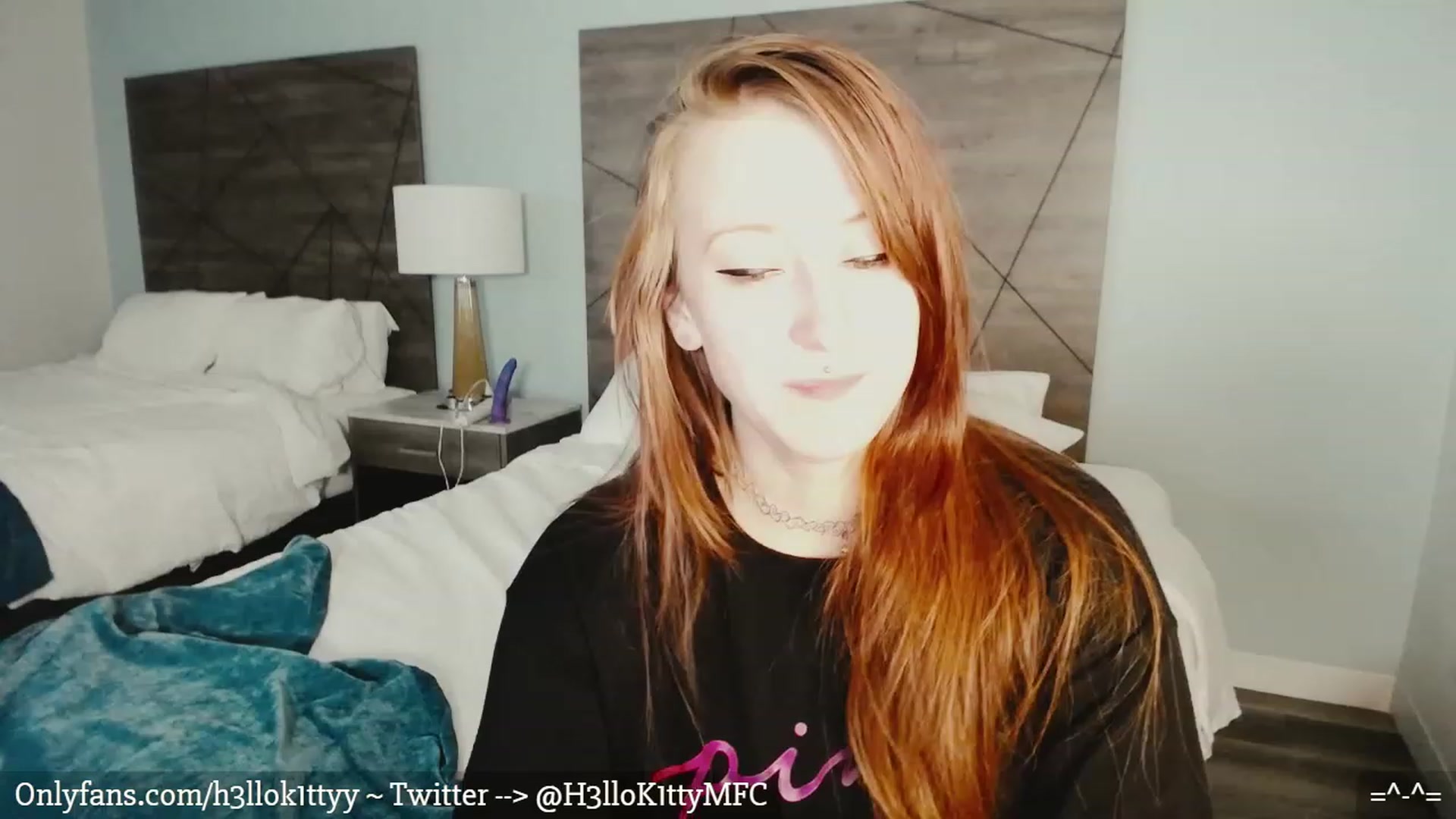 Gallery image thumbnail from H3llok1tty's myfreecams stream on, 02/12/2023, 04:07 image 2 of 20