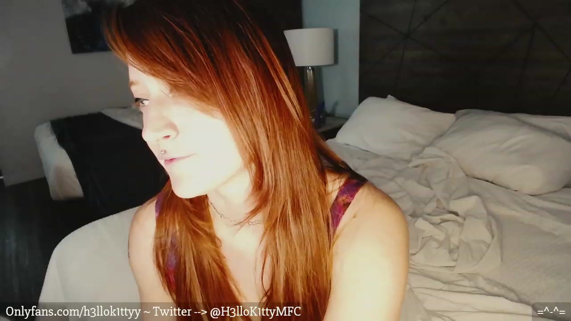 Gallery image thumbnail from H3llok1tty's myfreecams stream on, 02/12/2023, 08:13 image 16 of 20