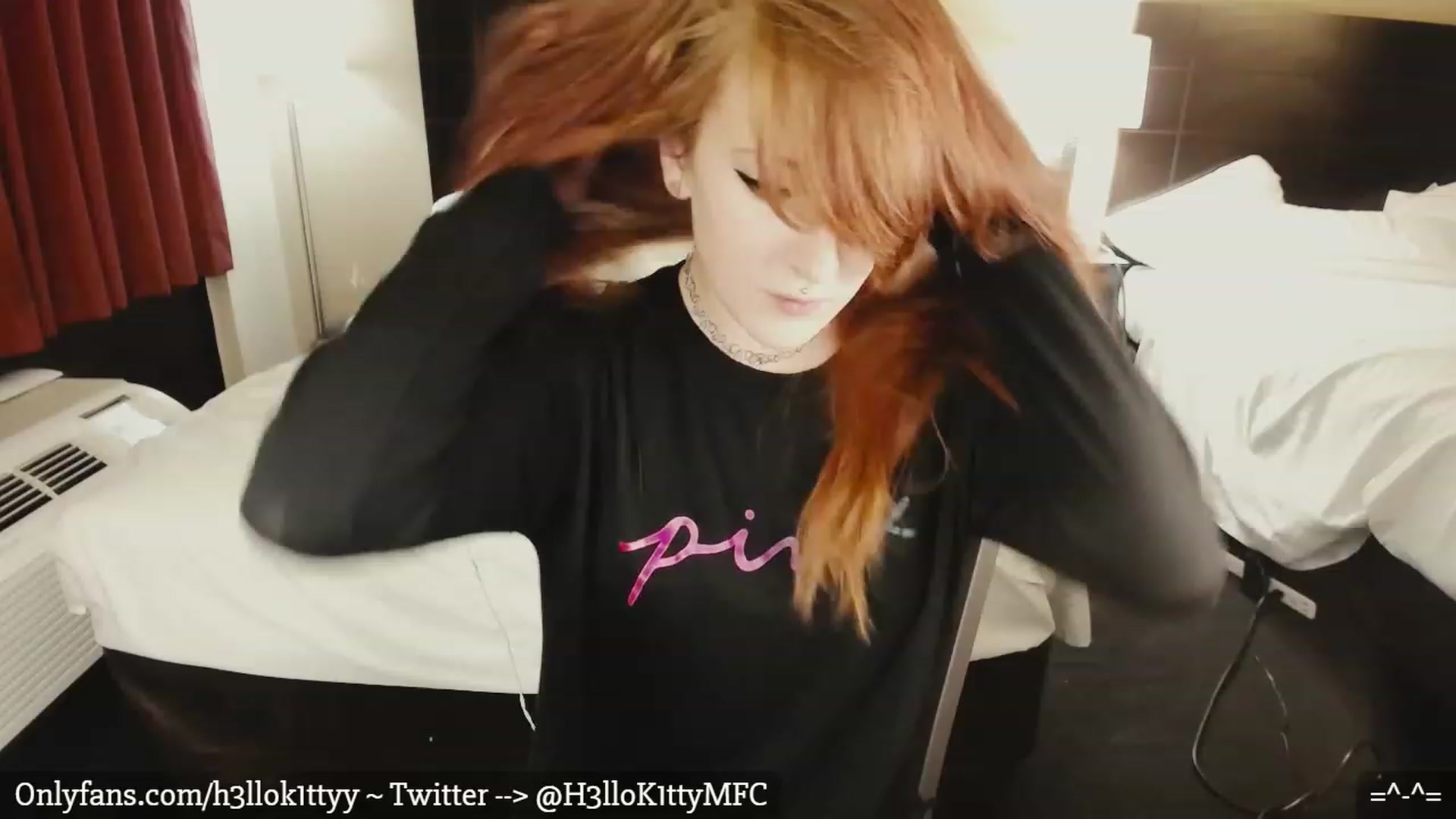 Gallery image thumbnail from H3llok1tty's myfreecams stream on, 02/19/2023, 03:05 image 4 of 20