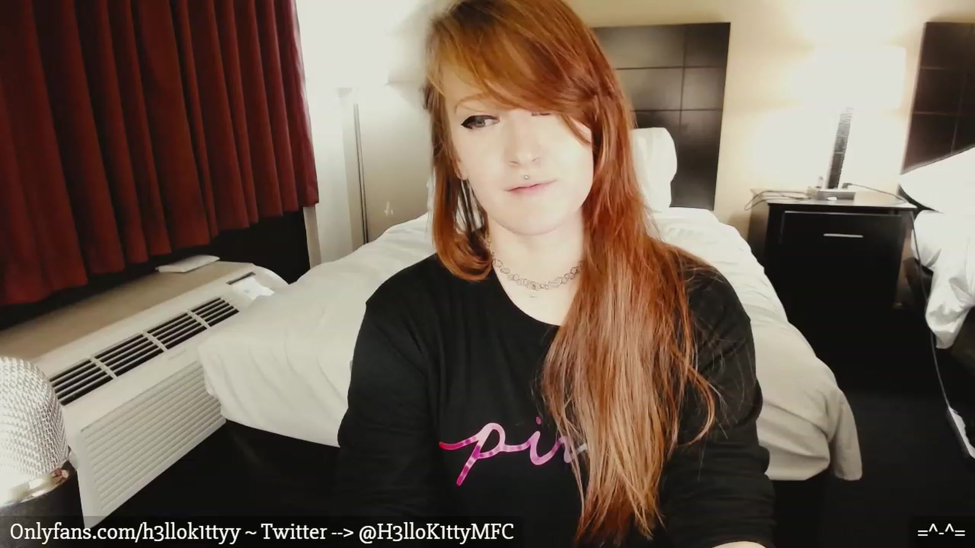 Gallery image thumbnail from H3llok1tty's myfreecams stream on, 02/19/2023, 09:01 image 20 of 20