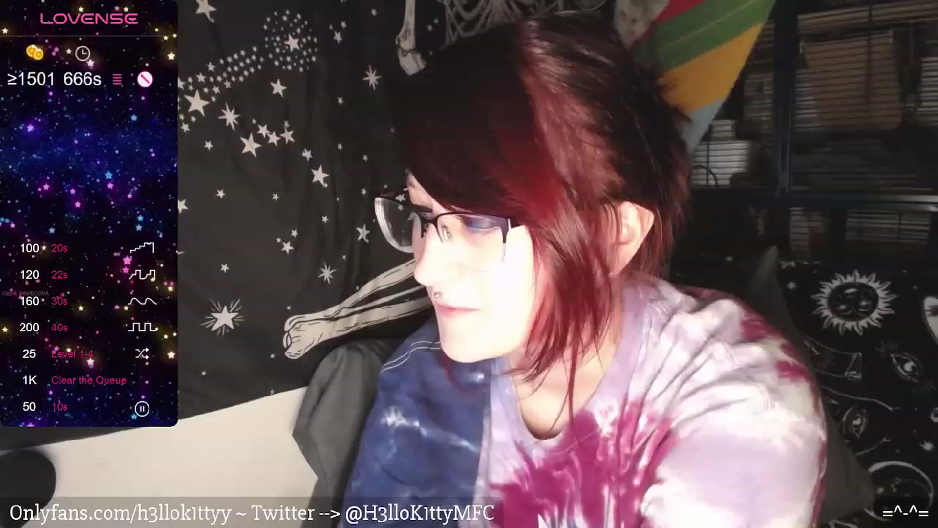 Gallery image thumbnail from H3llok1tty's myfreecams stream on, 01/26/2024, 12:38 image 9 of 20