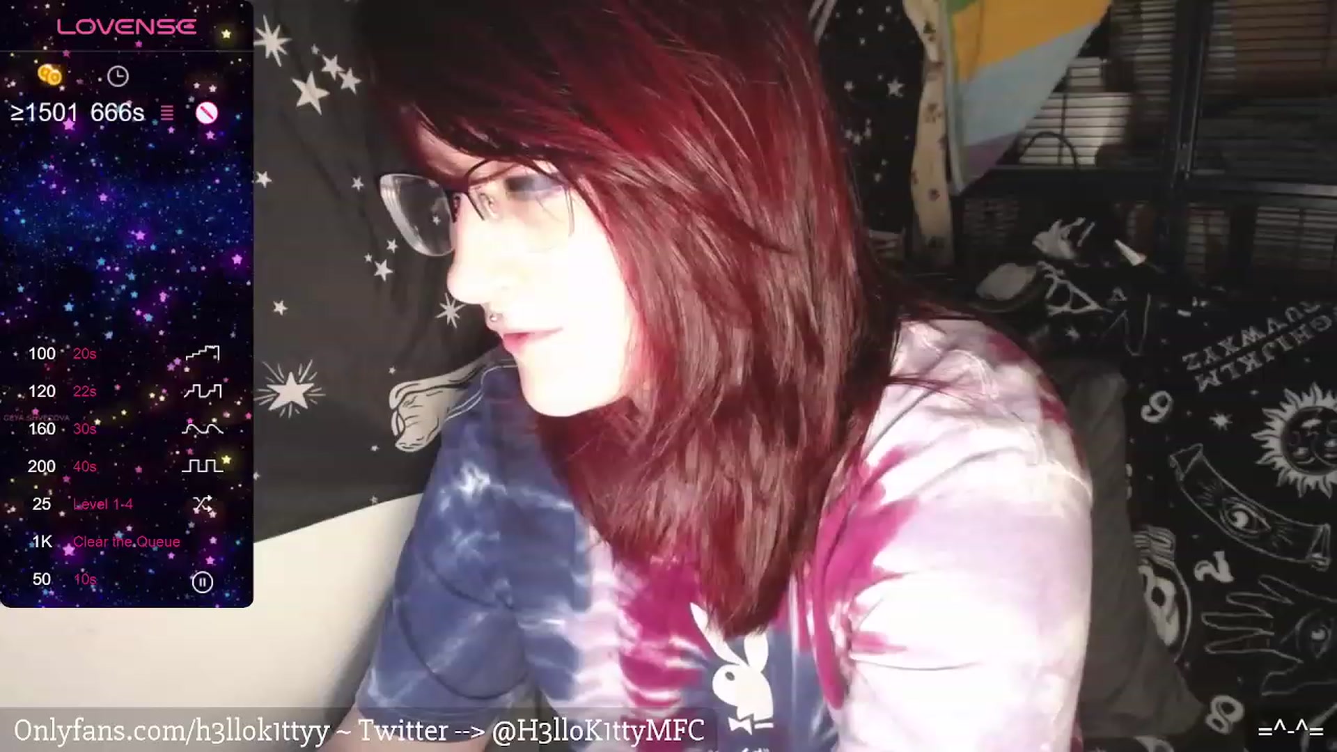 Gallery image thumbnail from H3llok1tty's myfreecams stream on, 01/26/2024, 12:38 image 15 of 20