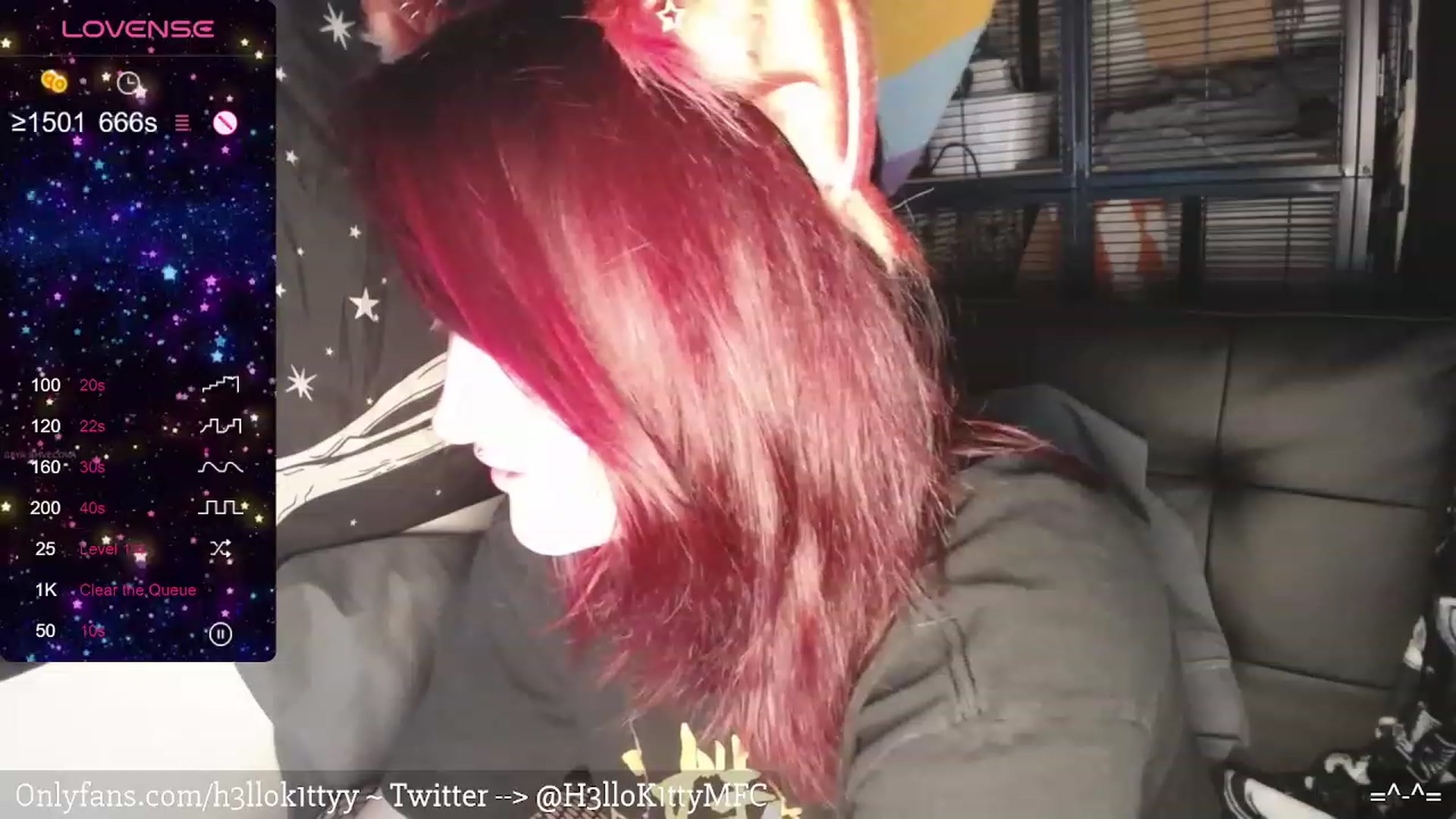Gallery image thumbnail from H3llok1tty's myfreecams stream on, 01/28/2024, 12:13 image 6 of 20