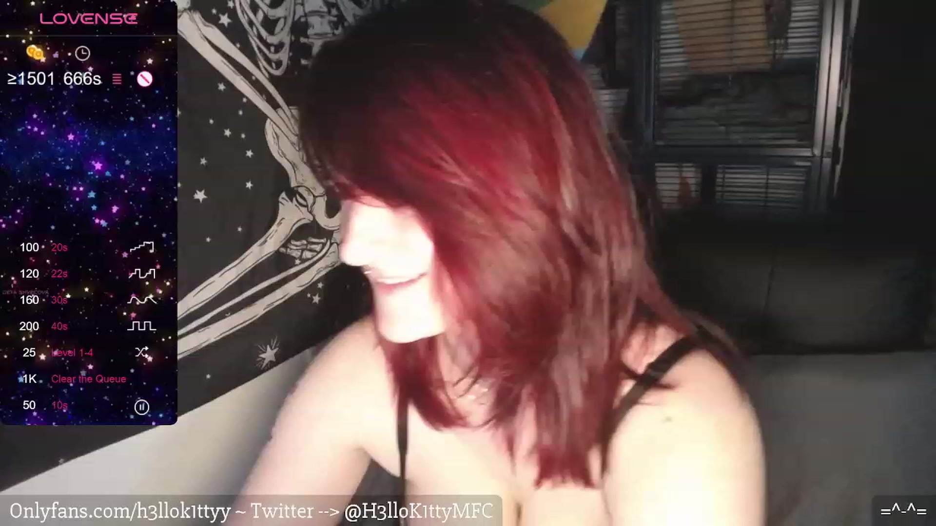 Gallery image thumbnail from H3llok1tty's myfreecams stream on, 01/28/2024, 12:36 image 6 of 20