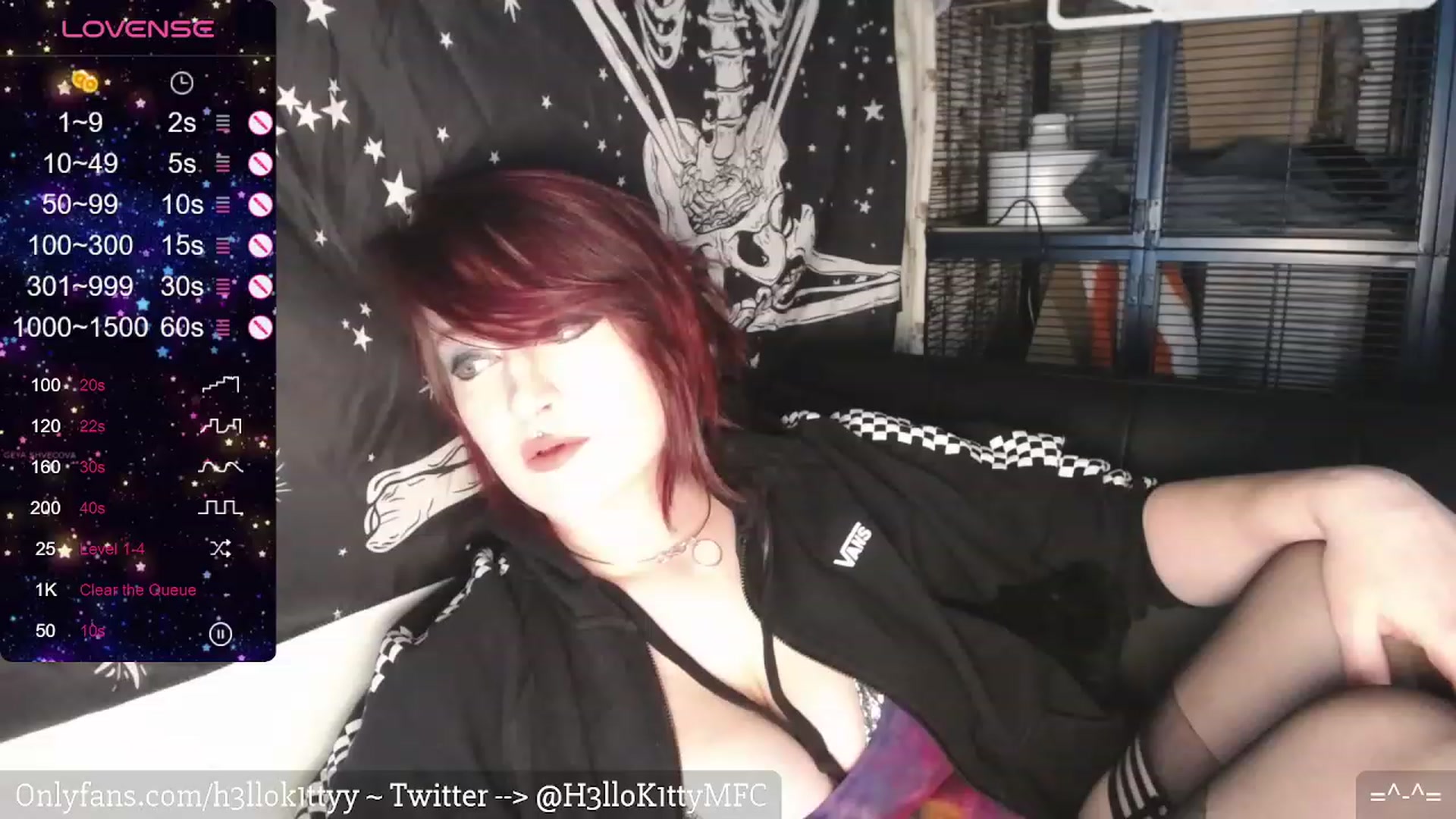 Gallery image thumbnail from H3llok1tty's myfreecams stream on, 02/07/2024, 10:14 image 18 of 20