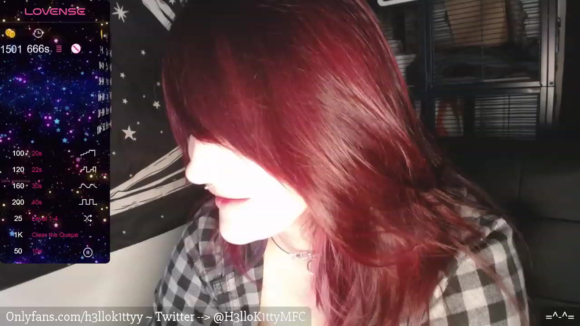 Gallery image thumbnail from H3llok1tty's myfreecams stream on, 02/08/2024, 11:46 image 4 of 20