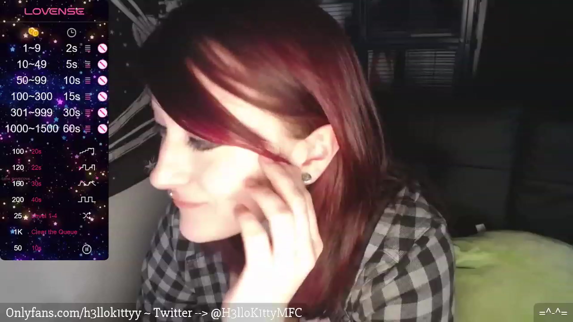 Gallery image thumbnail from H3llok1tty's myfreecams stream on, 02/08/2024, 11:46 image 15 of 20