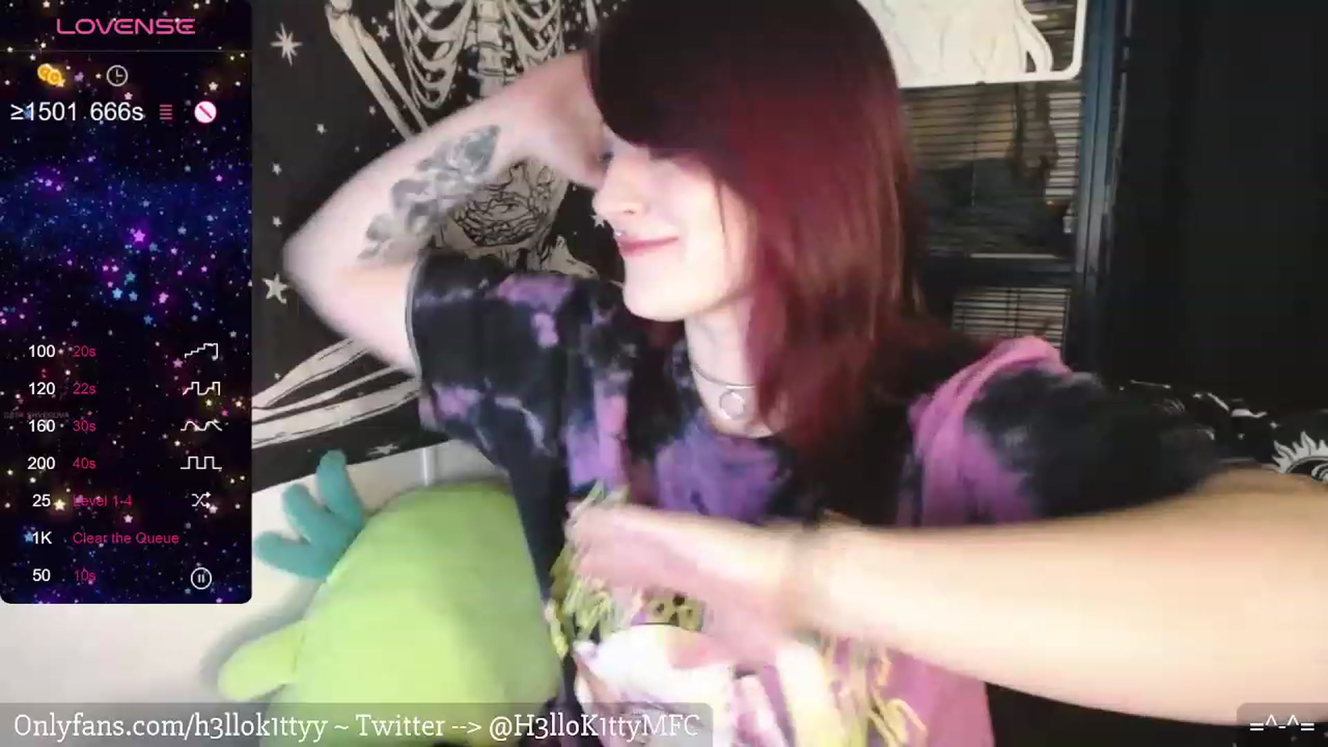 Gallery image thumbnail from H3llok1tty's myfreecams stream on, 02/09/2024, 09:32 image 18 of 20
