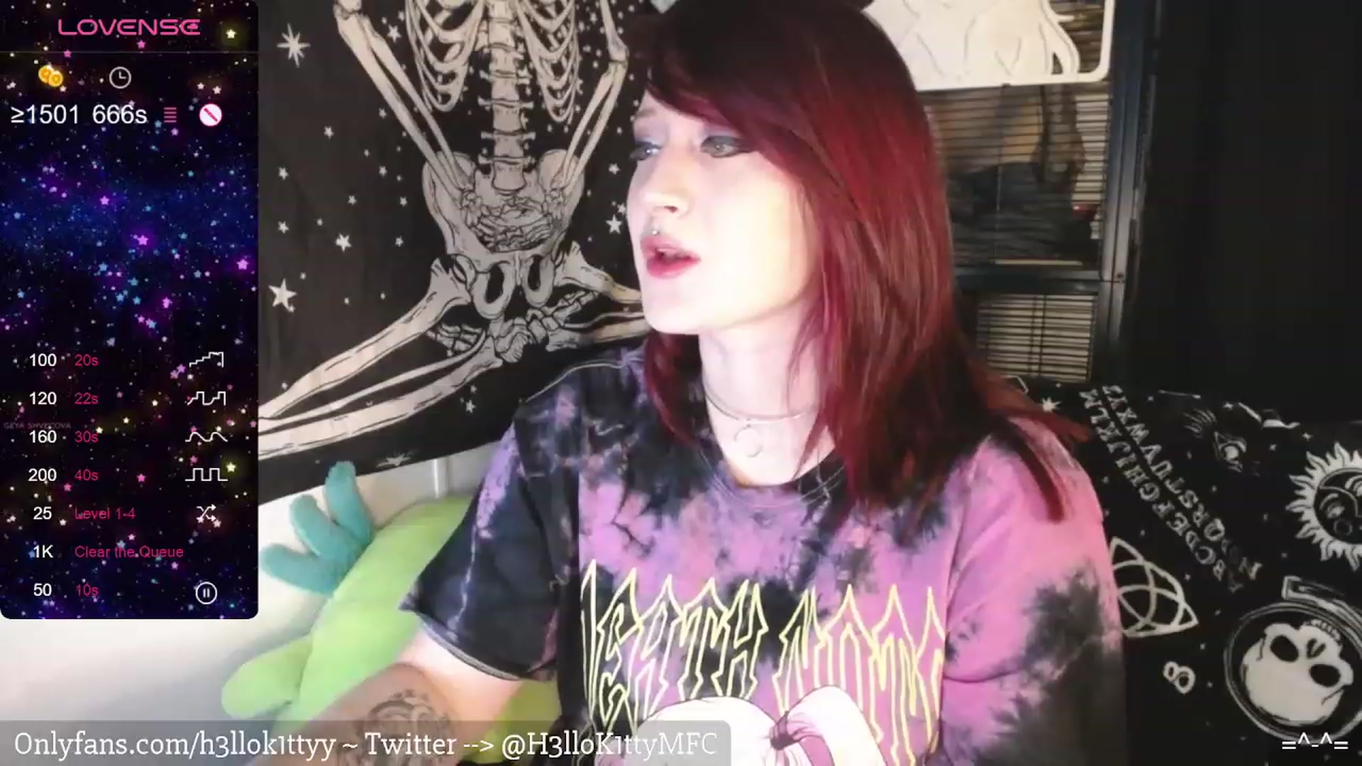 Gallery image thumbnail from H3llok1tty's myfreecams stream on, 02/09/2024, 09:32 image 16 of 20