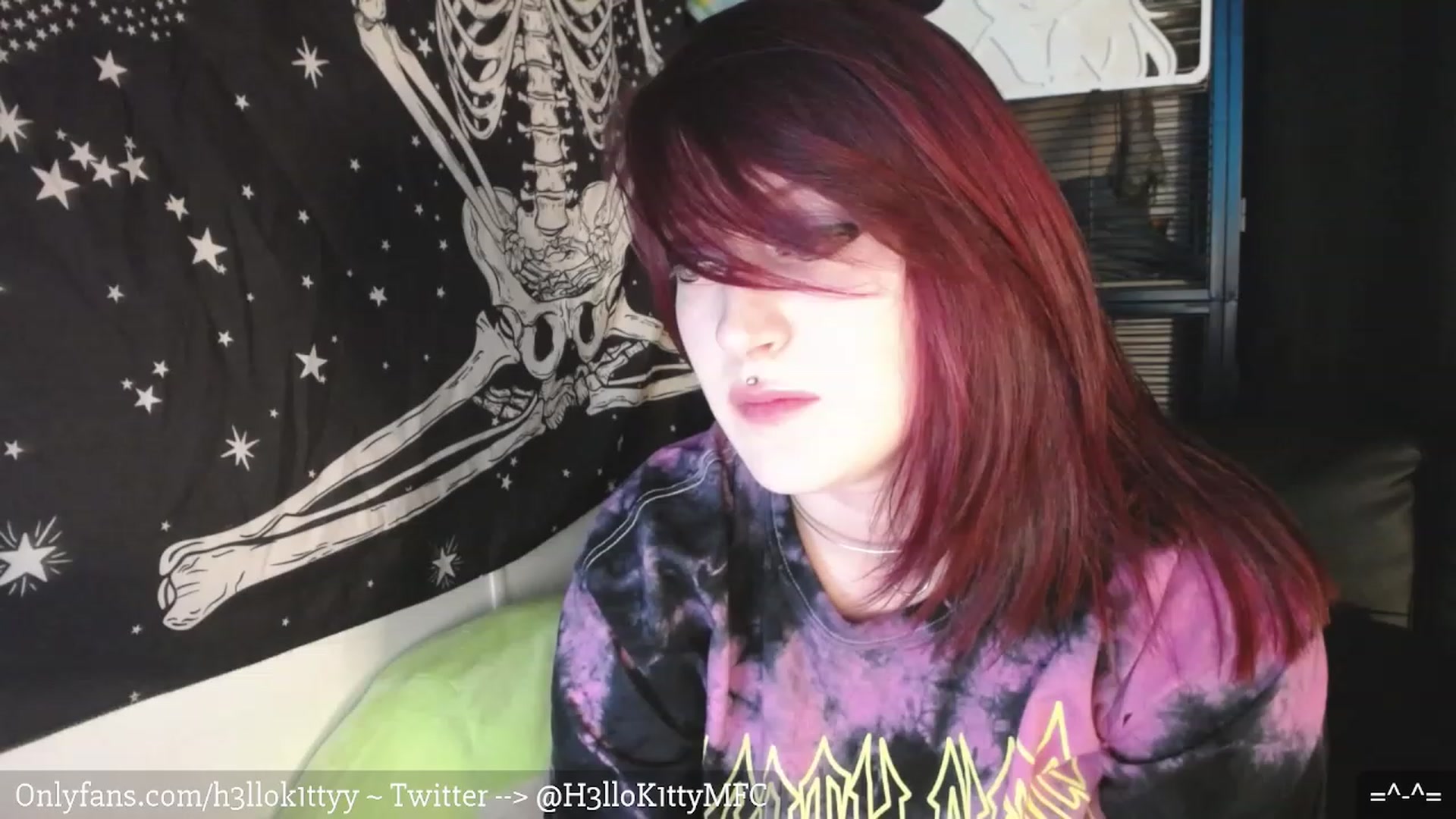 Gallery image thumbnail from H3llok1tty's myfreecams stream on, 02/09/2024, 10:13 image 17 of 20