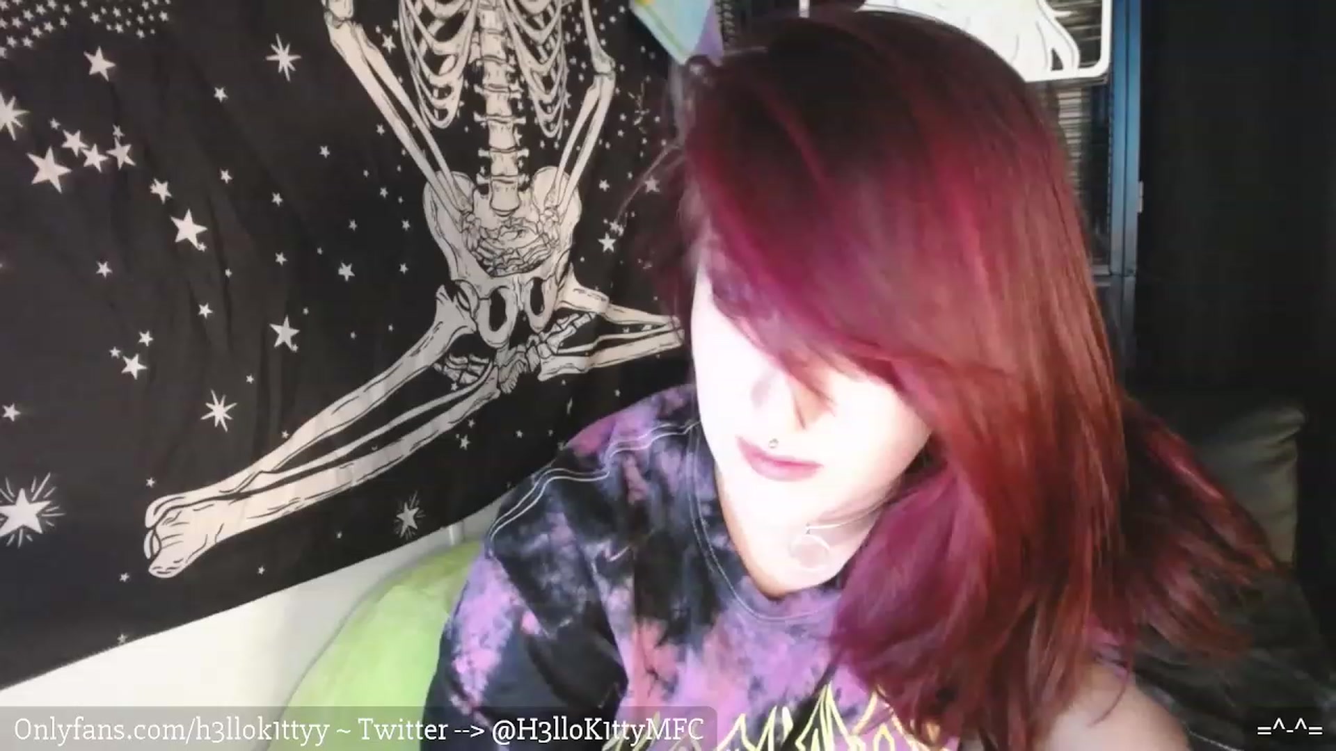 Gallery image thumbnail from H3llok1tty's myfreecams stream on, 02/09/2024, 10:13 image 19 of 20